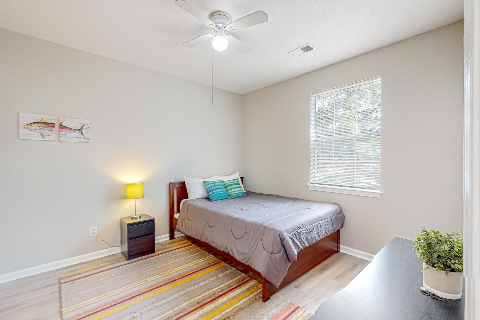 Apartment Shoreline Serenity At River Oaks *