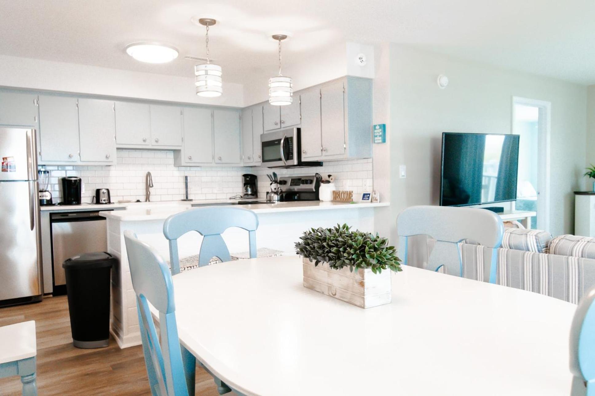 Oceanfront And Modern Location On Ocean Blvd W Pool * Myrtle Beach