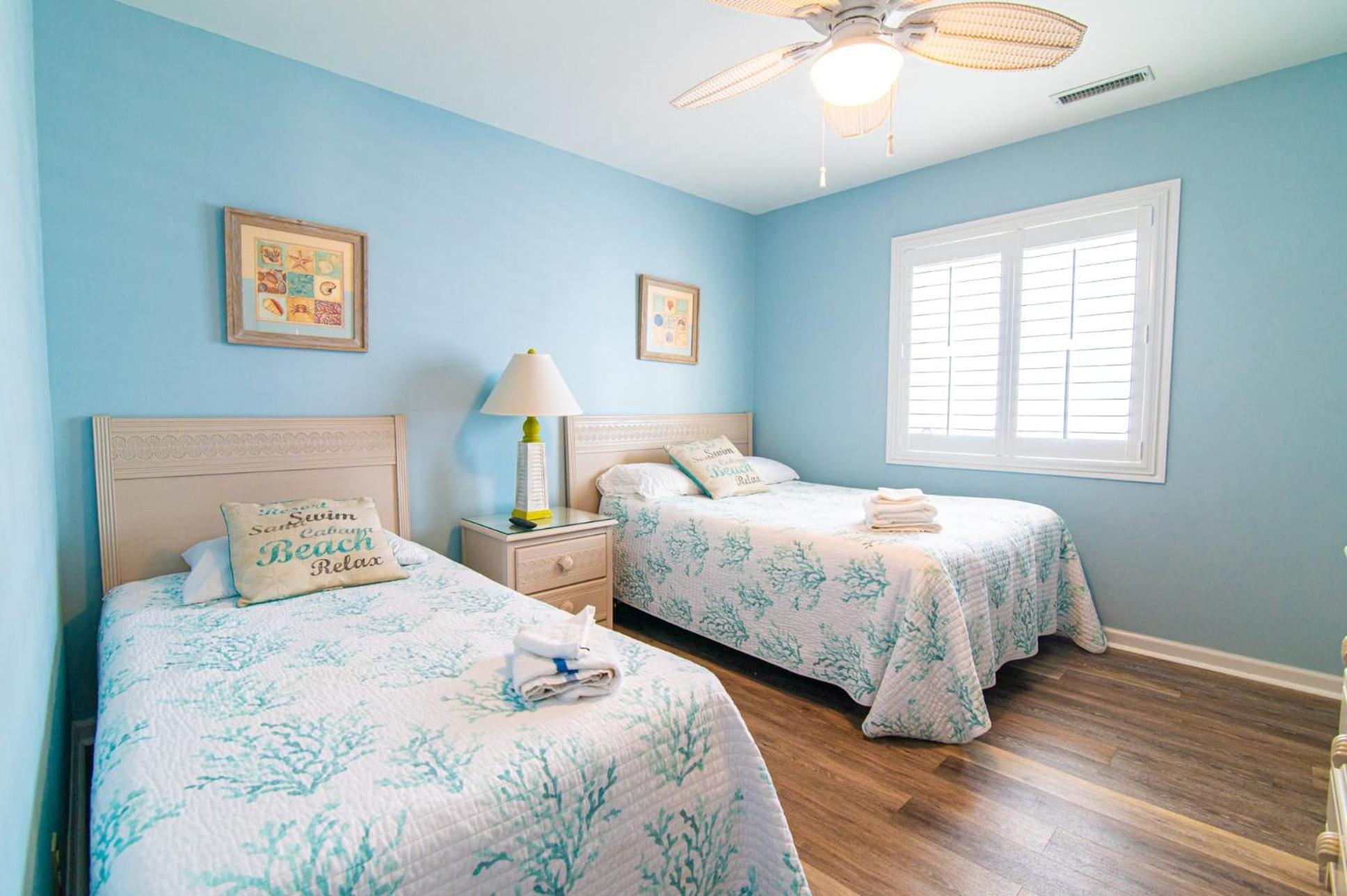 Oceanfront And Modern Location On Ocean Blvd W Pool Holiday home Myrtle Beach