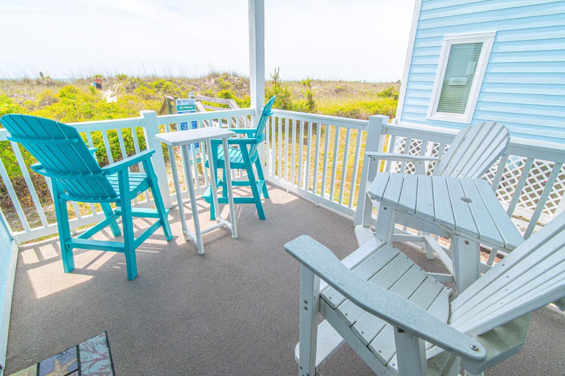 Oceanfront And Modern Location On Ocean Blvd W Pool