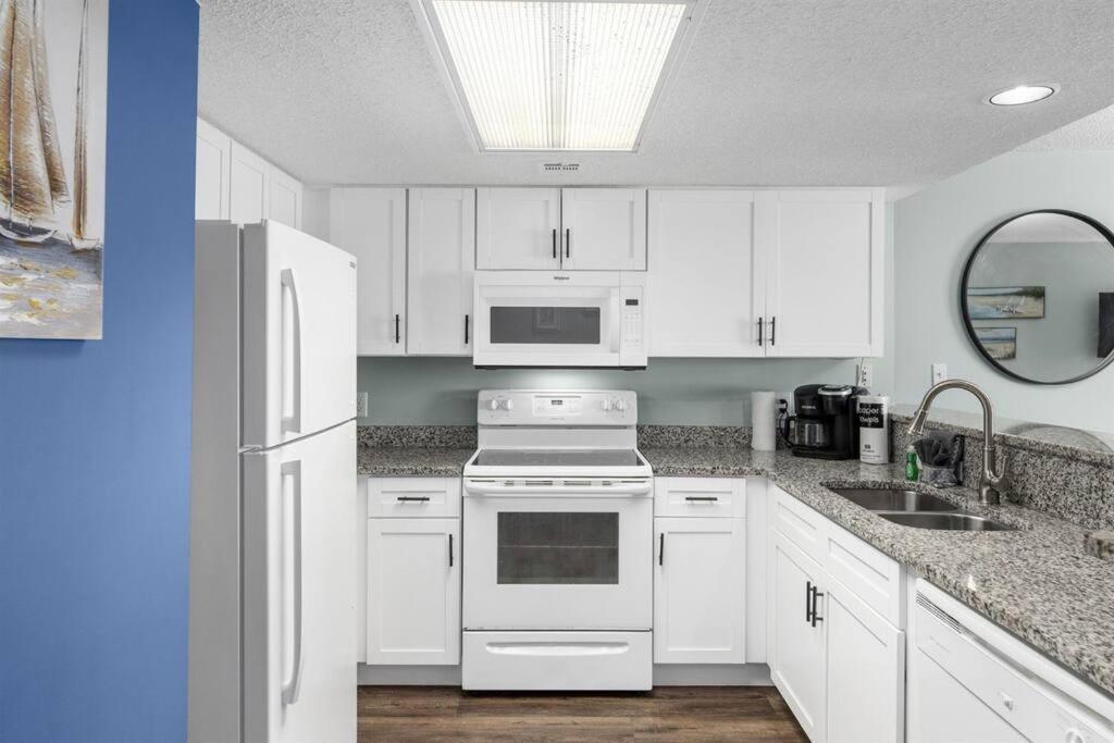 *updated Family Escape*pools, Hot Tubs, * Myrtle Beach