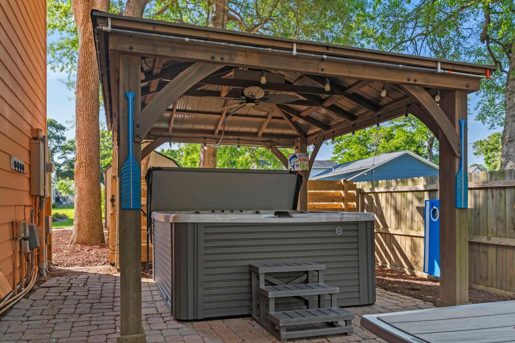 Holiday home Spectacular House! Arcade Games & Hot Tub! Sleeps 12! Myrtle Beach