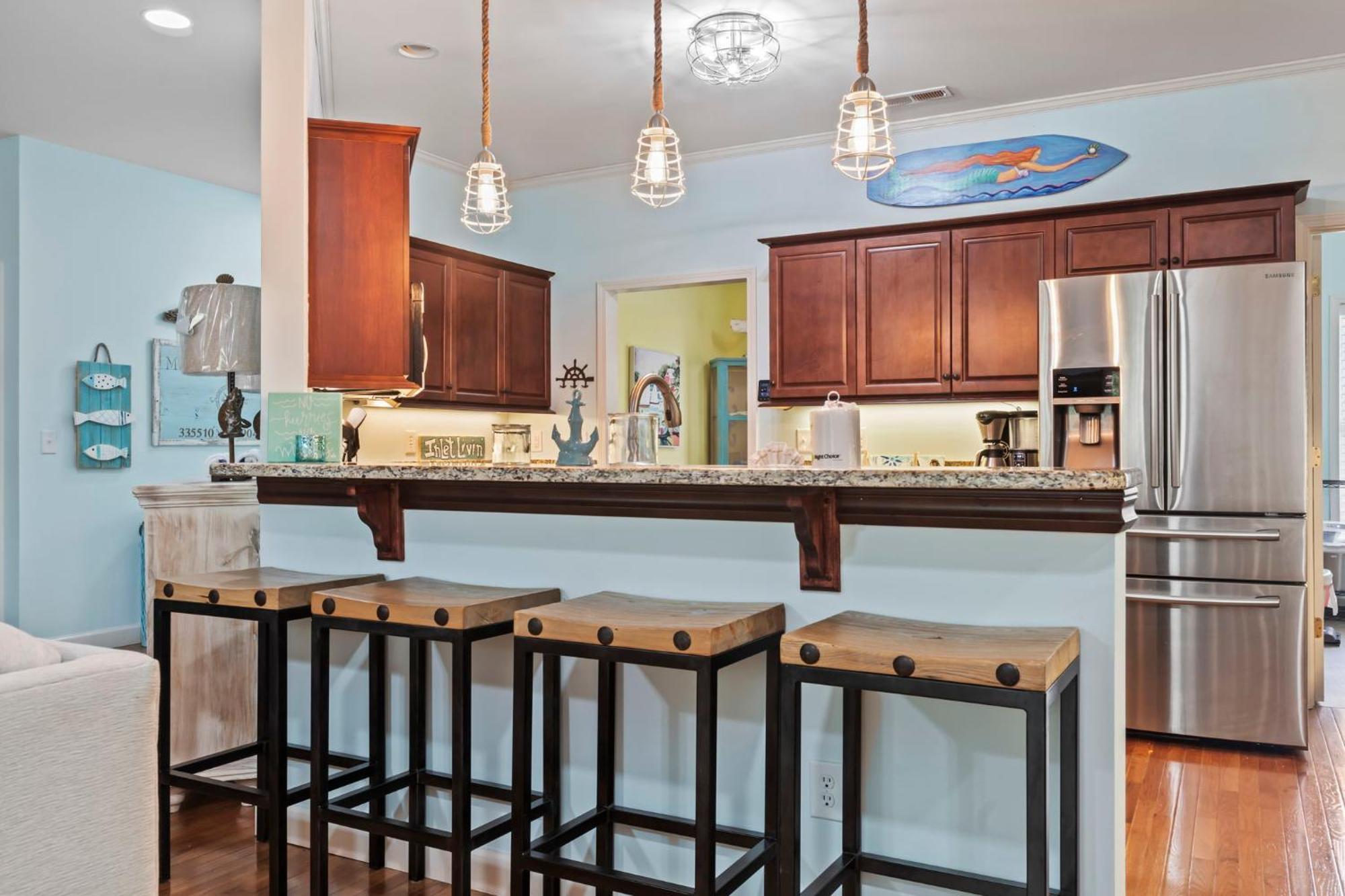 Holiday home Spectacular House! Arcade Games & Hot Tub! Sleeps 12!
