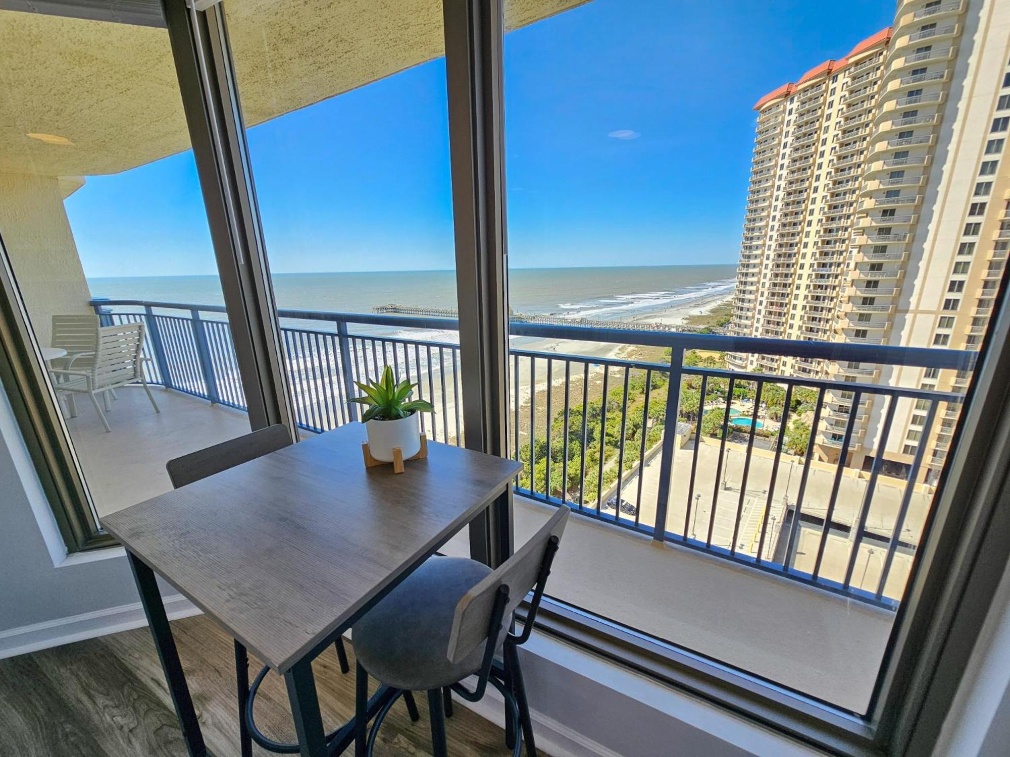 Oceanview In Brighton, 1504 - Full Access Apartment *
