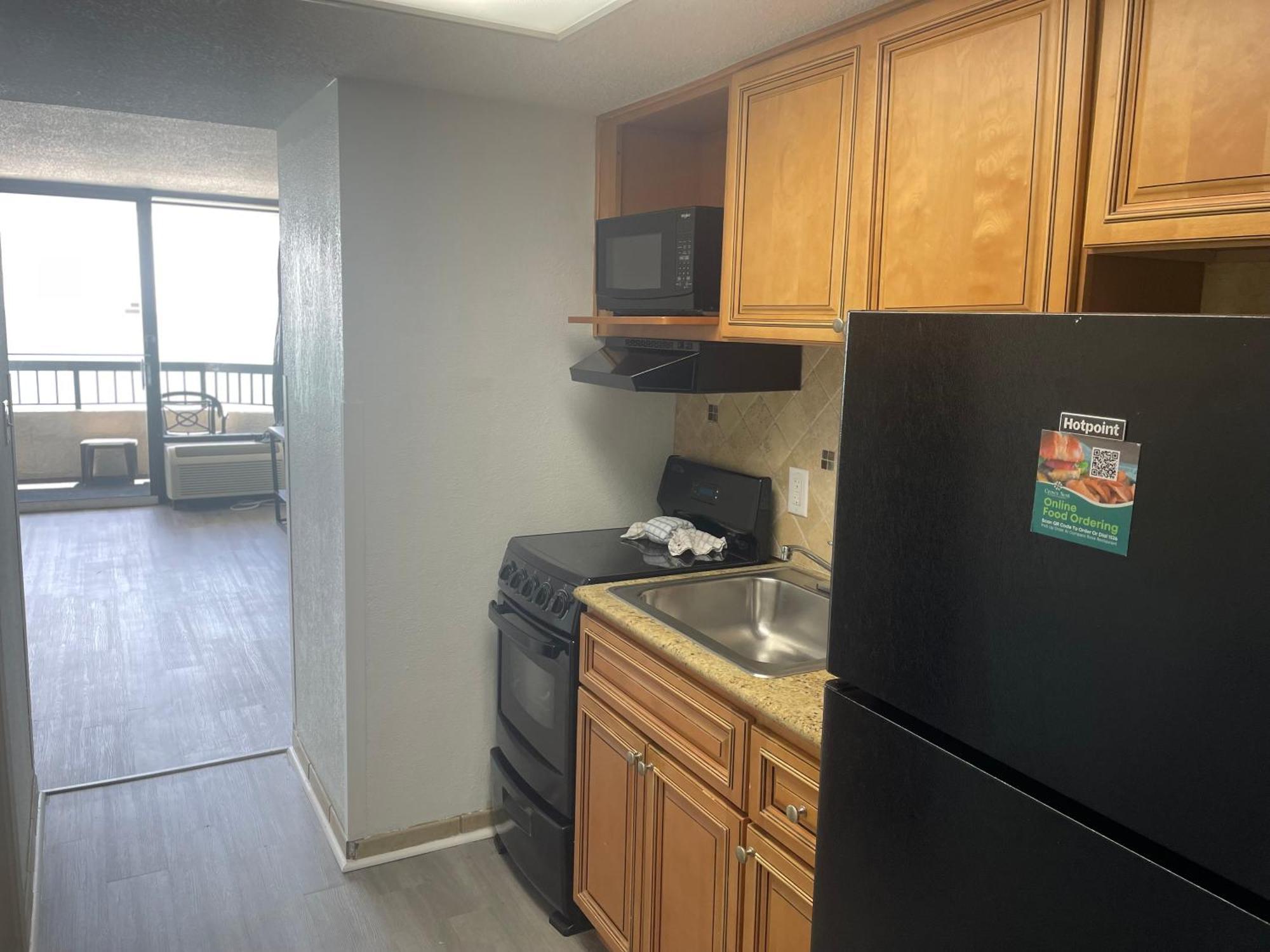 Apartment Compass Cove Upgraded Oceanfront Sleeps 4 Myrtle Beach