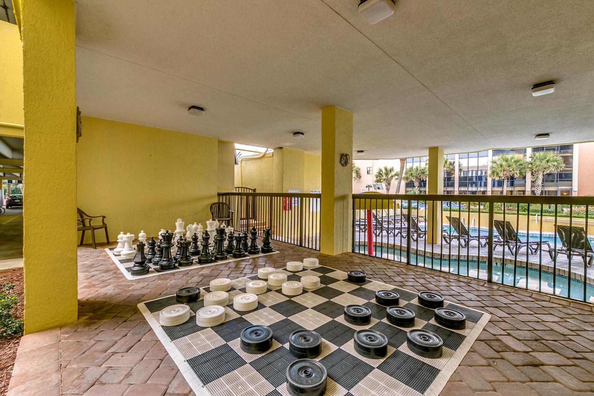 Apartment Compass Cove Upgraded Oceanfront Sleeps 4 Myrtle Beach