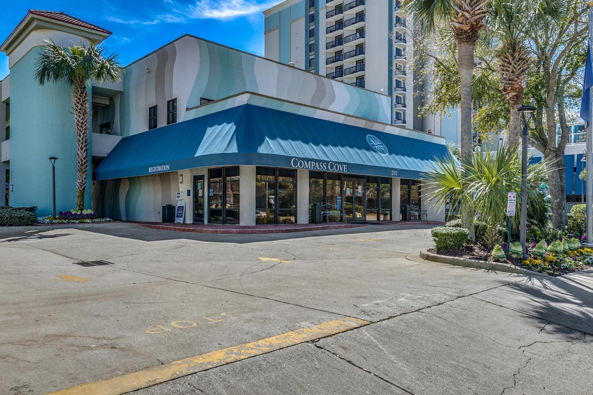 Compass Cove Upgraded Oceanfront Sleeps 4 Apartment *