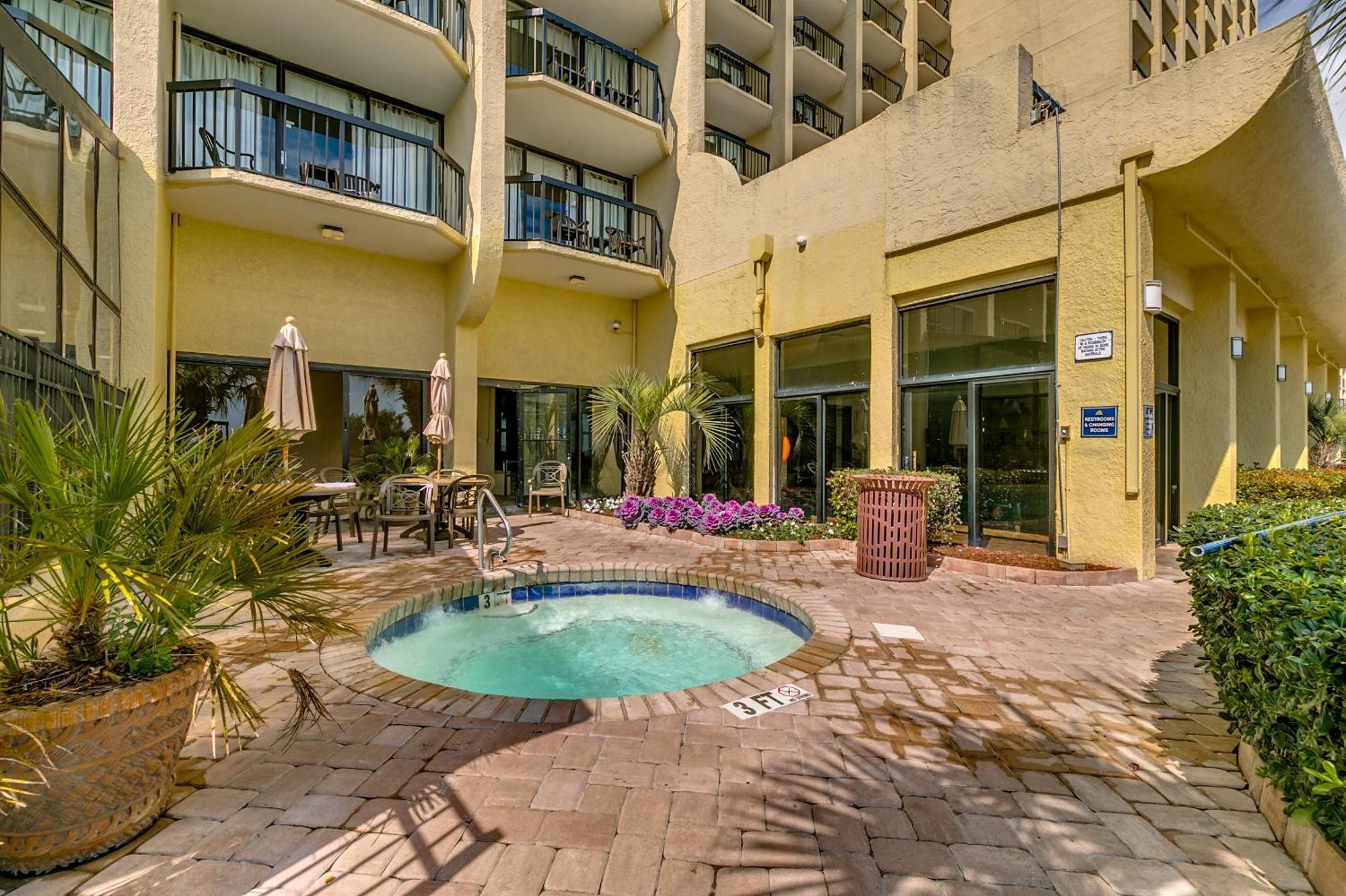 Compass Cove Upgraded Oceanfront Sleeps 4 Apartment *