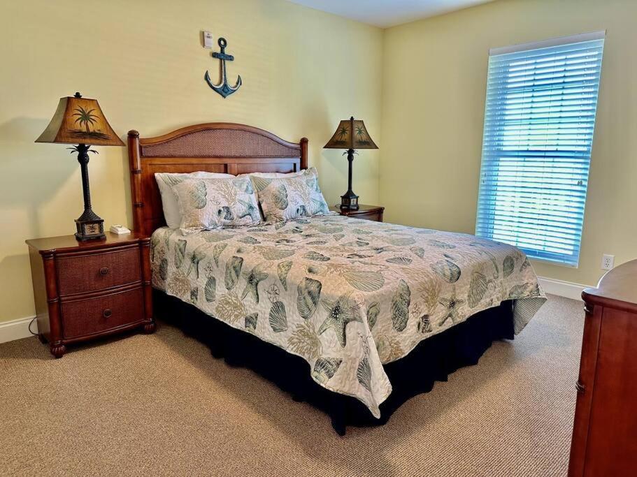 Apartment Oceanview Condo, 3b/3b, Floor, Pool, Greatview