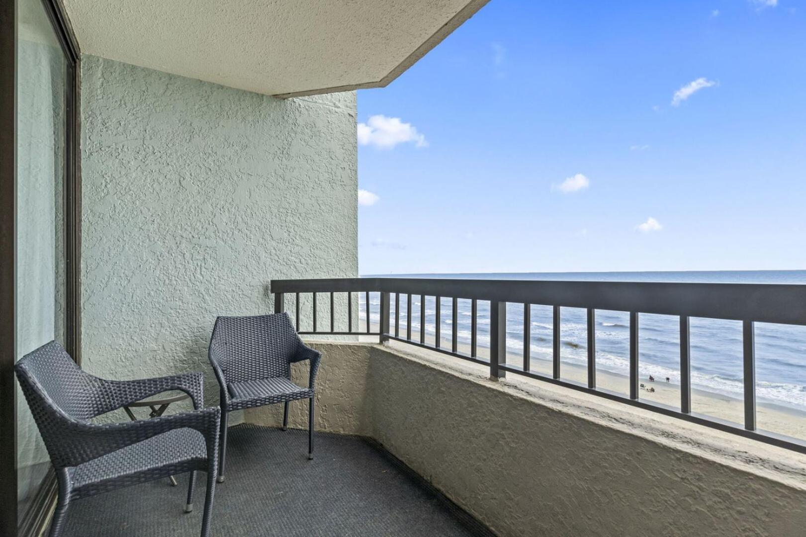 Nicely Renovated 1 Bedroom Condo-with Spectacular Views! Pinnacle 755 Myrtle Beach