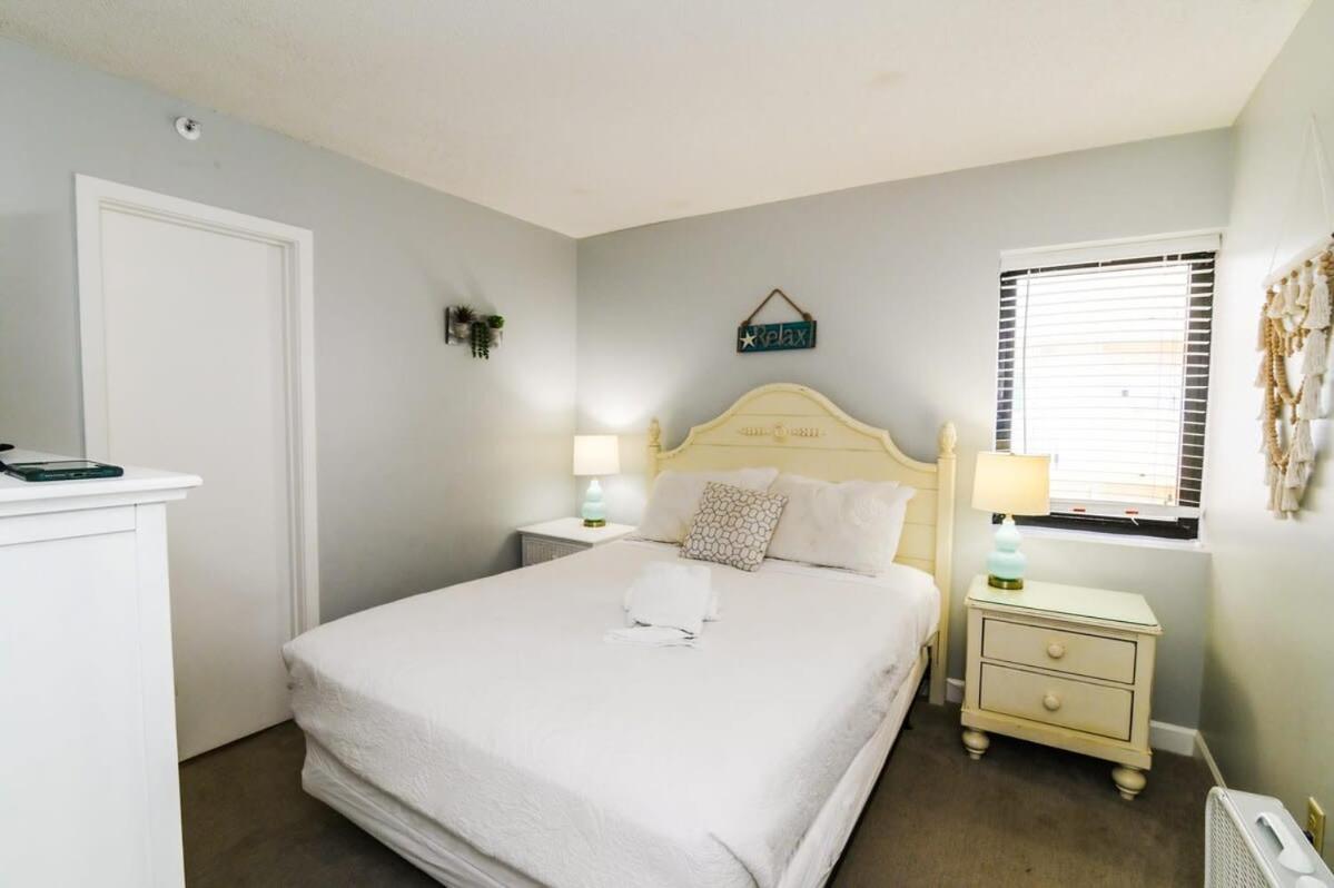 The Blue Dune Oceanfront Huge Balcony W Lazy River Holiday home Myrtle Beach