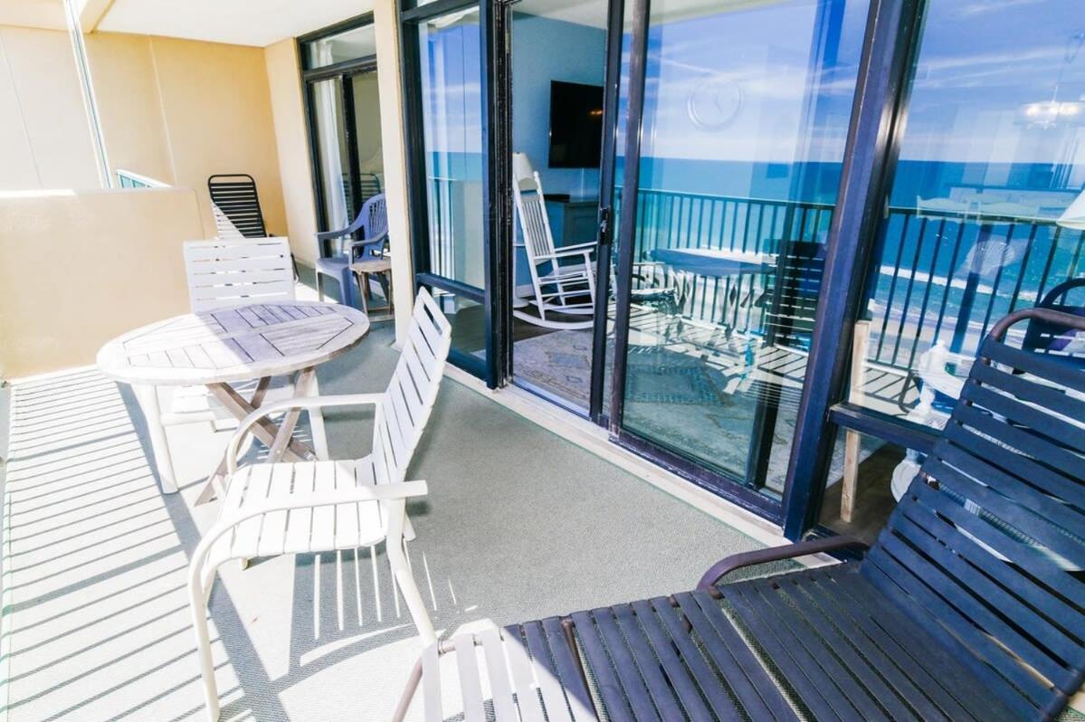Holiday home The Blue Dune Oceanfront Huge Balcony W Lazy River