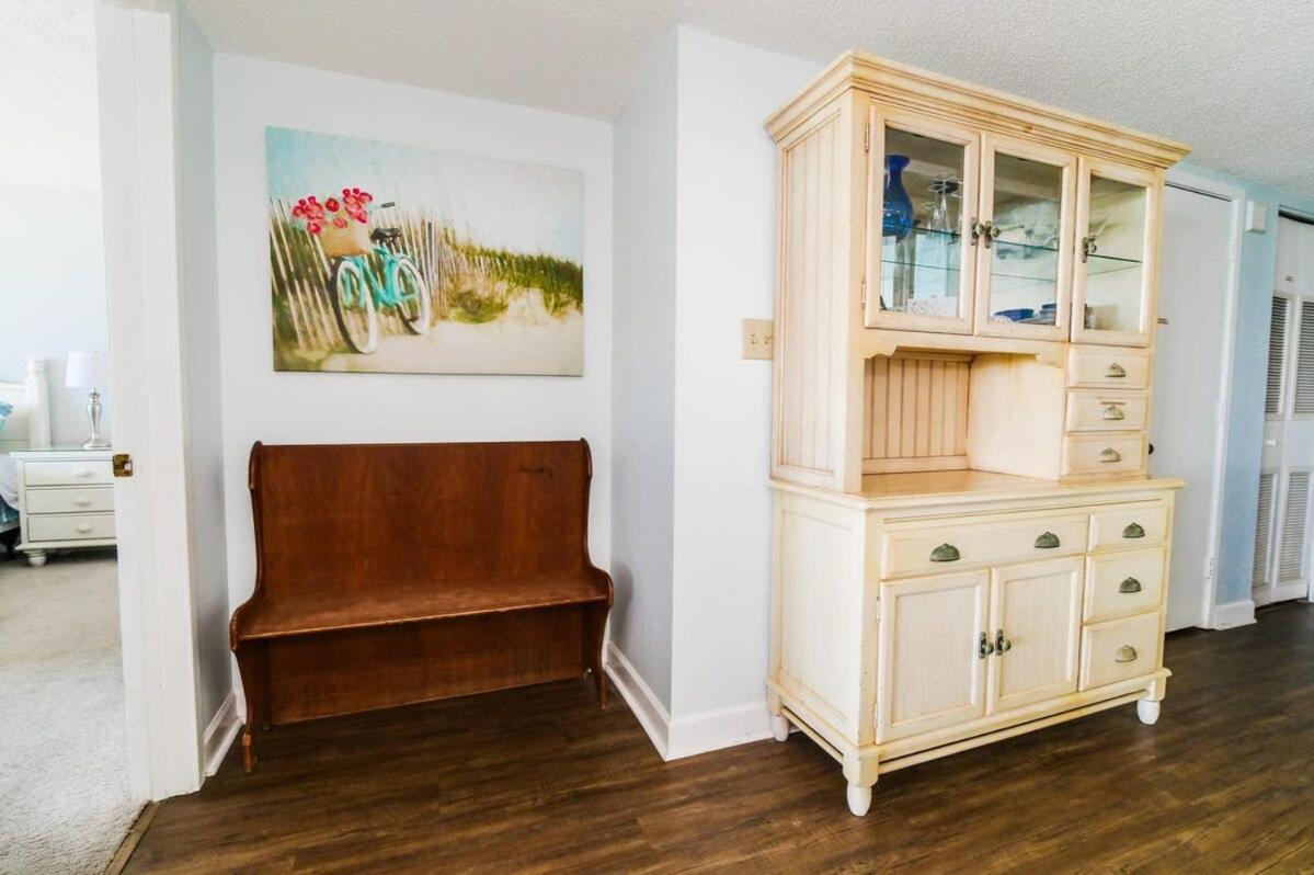 Holiday home The Blue Dune Oceanfront Huge Balcony W Lazy River *