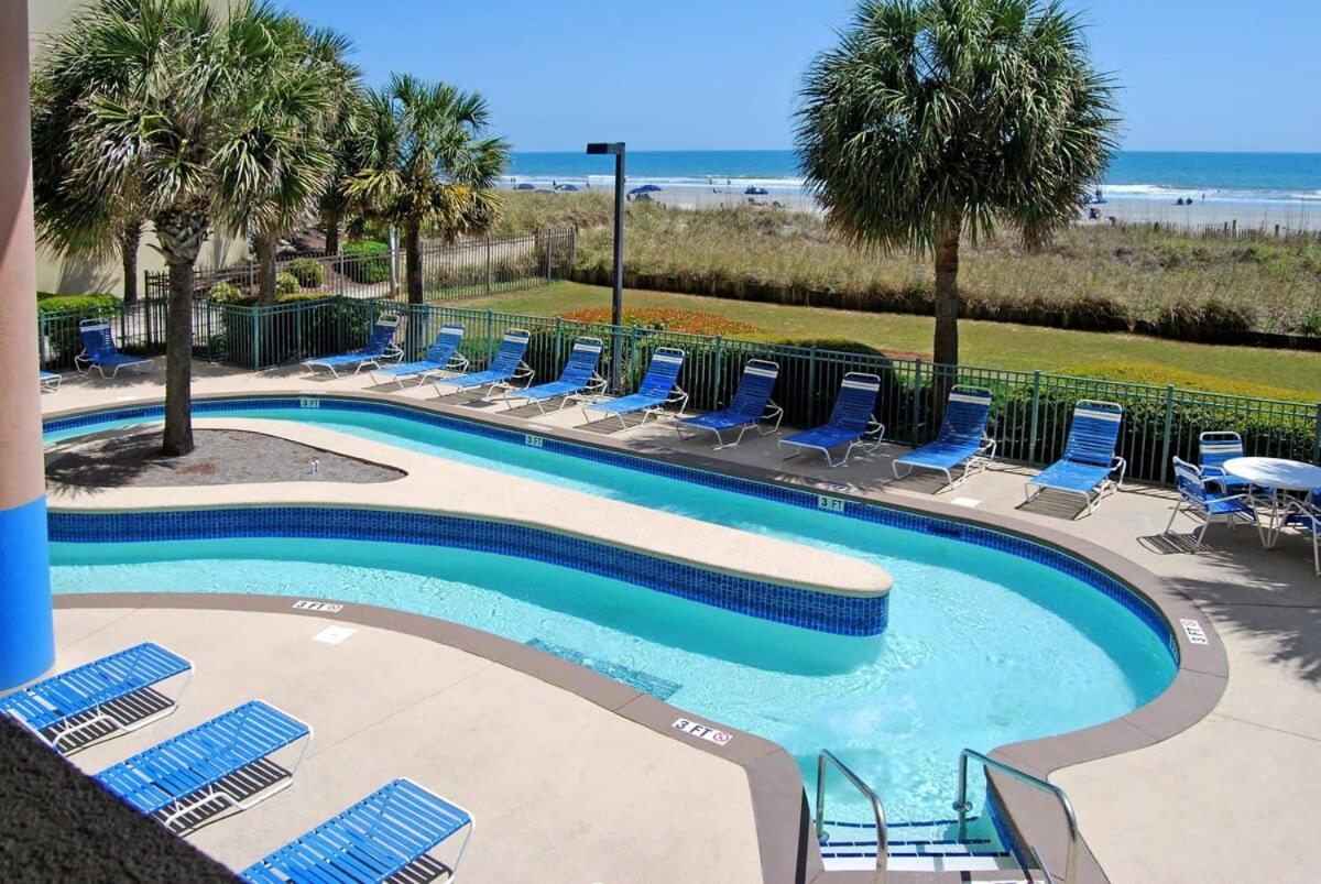 The Blue Dune Oceanfront Huge Balcony W Lazy River Holiday home