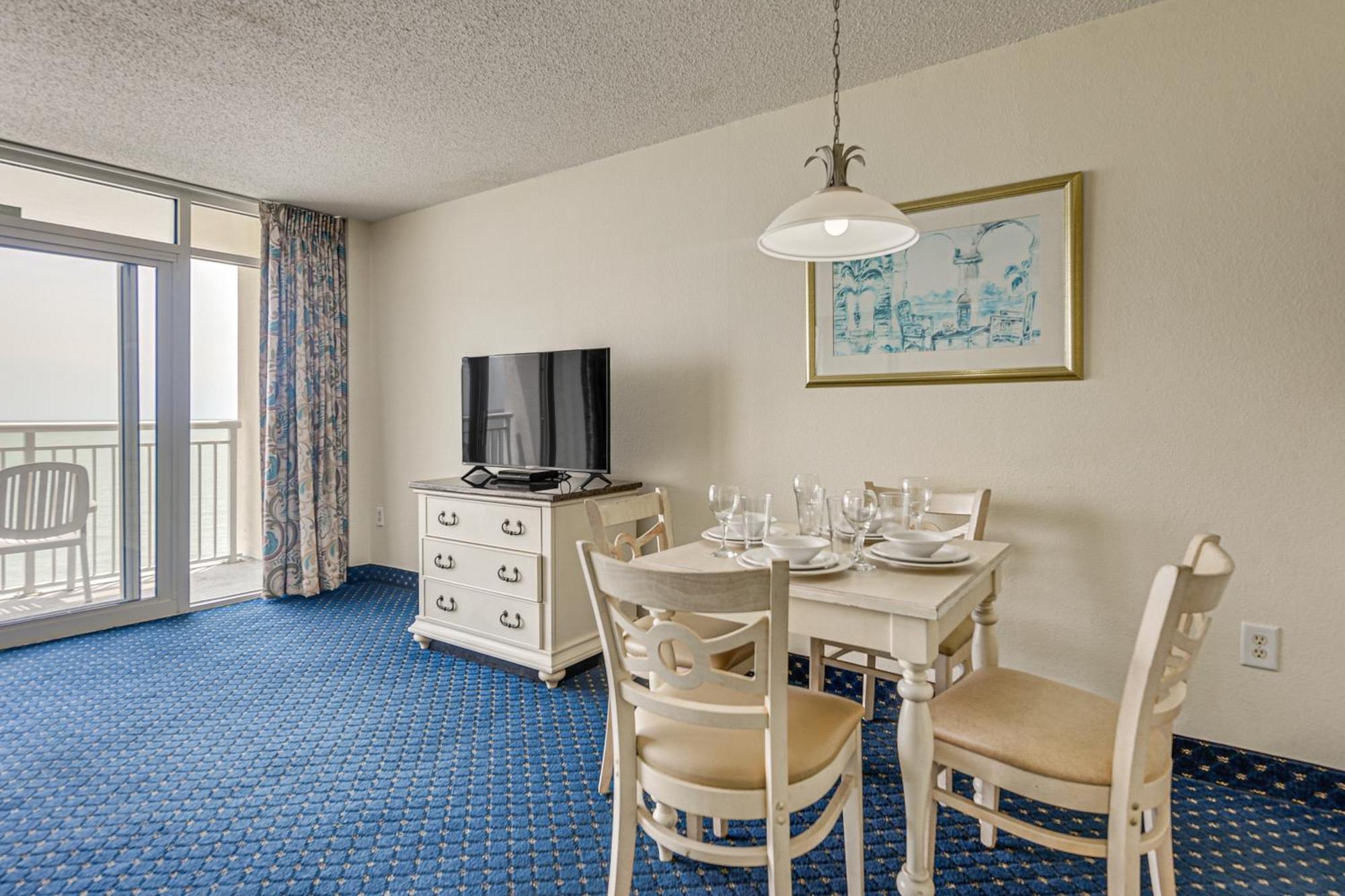 Apartment North Myrtle - Walk To Beach!