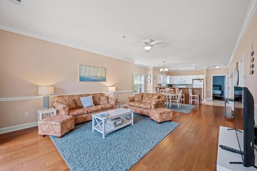 Catch N' Relax - Golf Condo, Short Drive To Beach Holiday home *