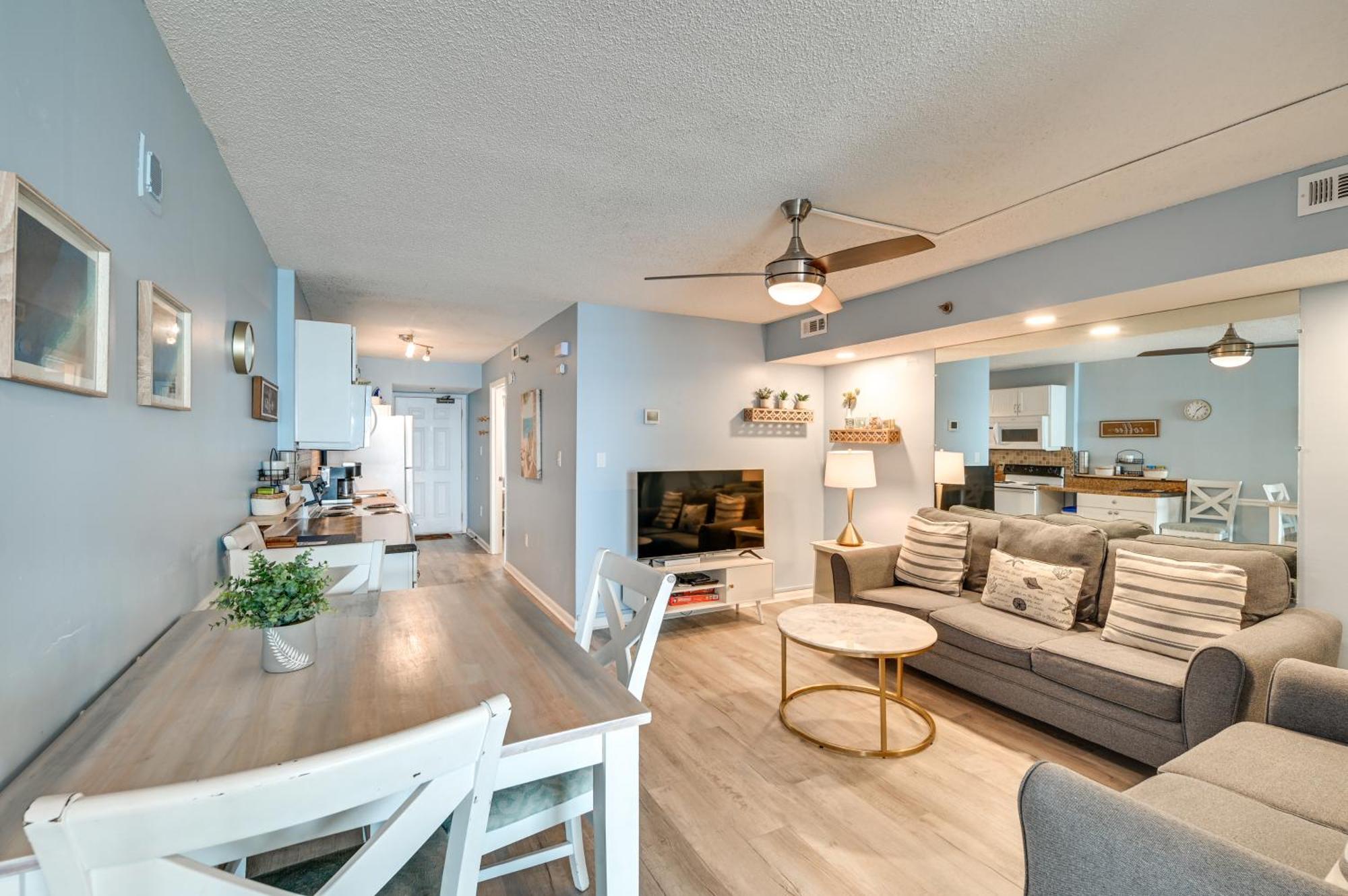 Cozy Coastal With Airy Oceanfront Balcony Myrtle Beach