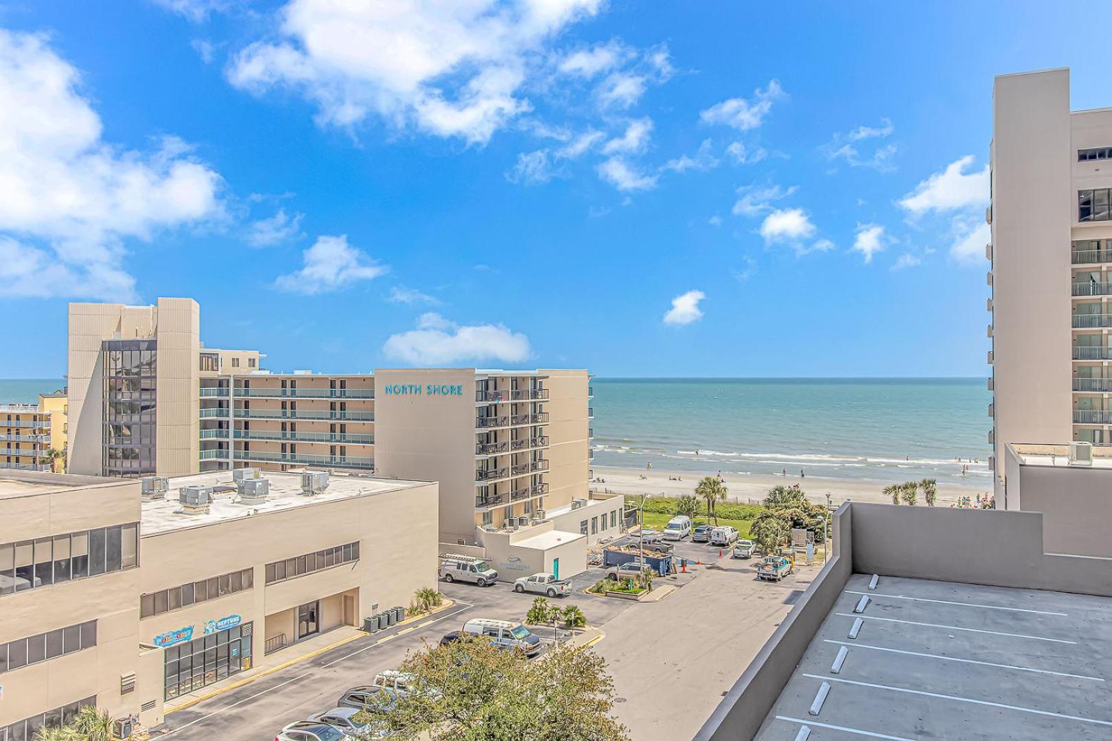 Oceanview 3br - Modern And Fun! - Dunes 603 Myrtle Beach
