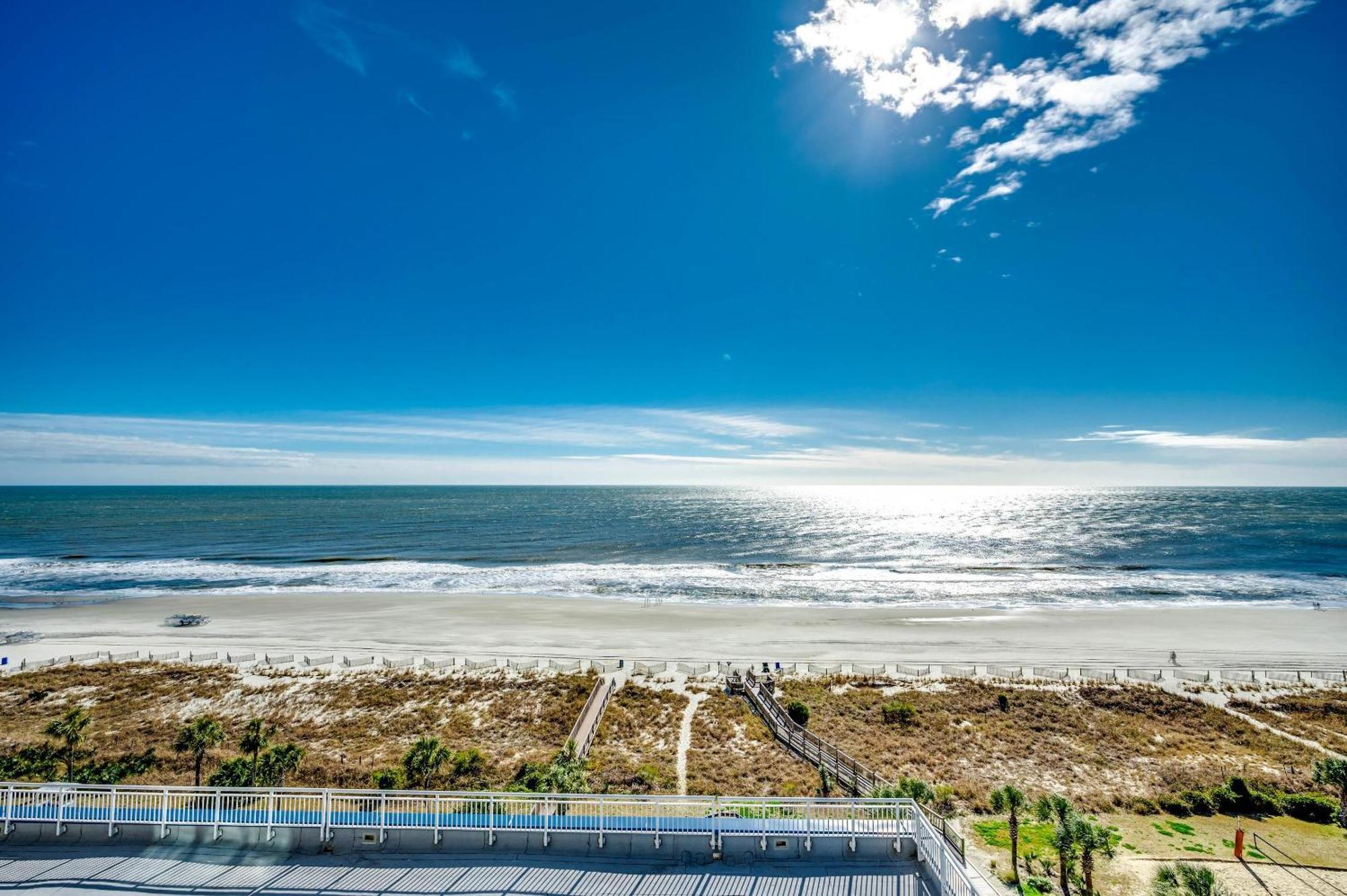 Dunes Village -912
