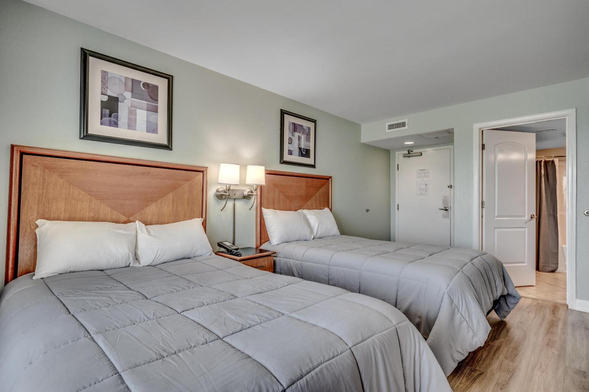 Bay View 1004 Holiday home