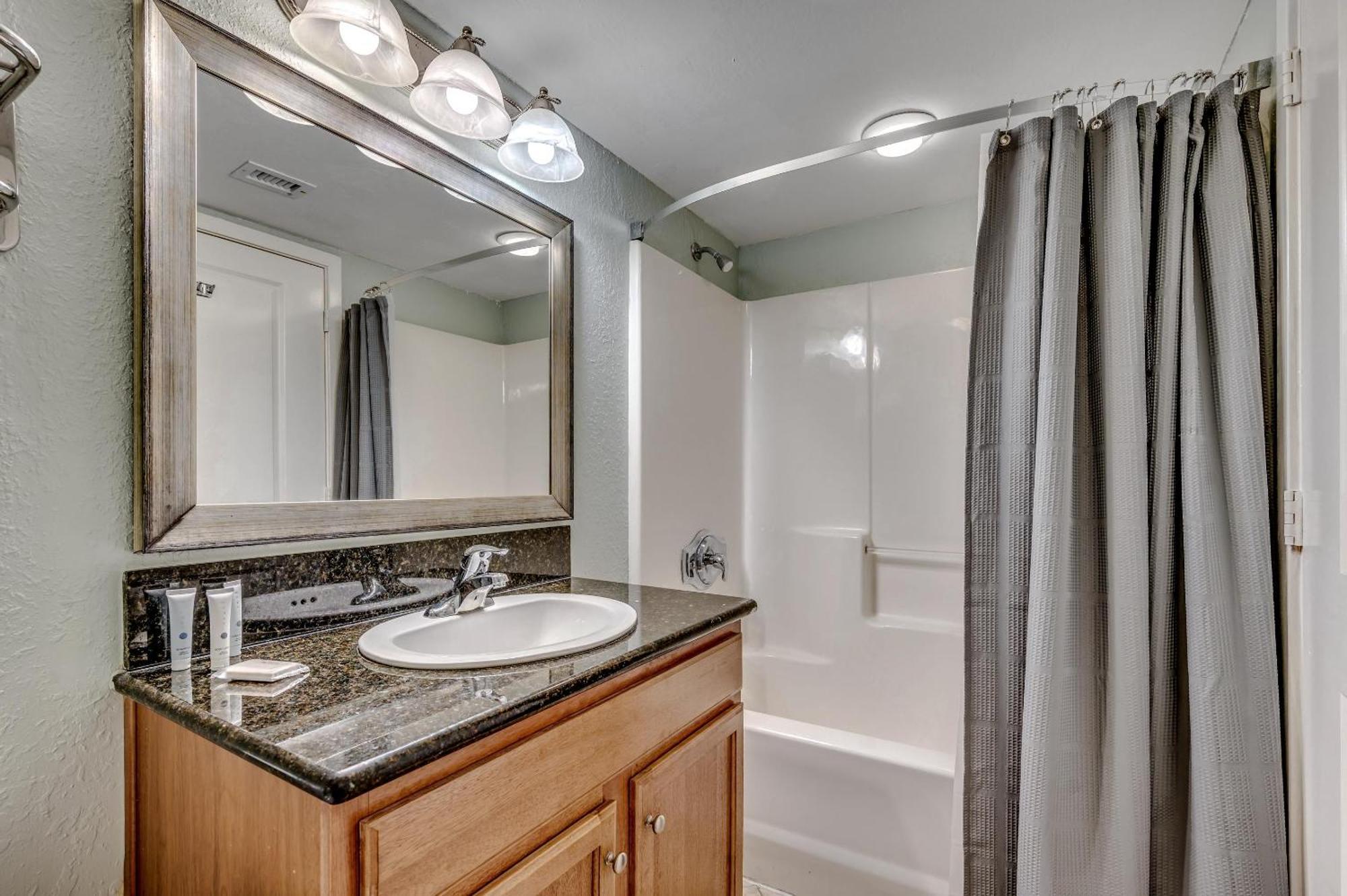 Bay View 1707