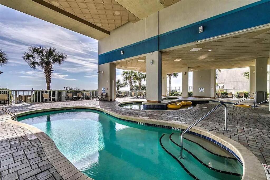 Apartment Spectacular Ocean And Coastline Views Cb 14th Floor