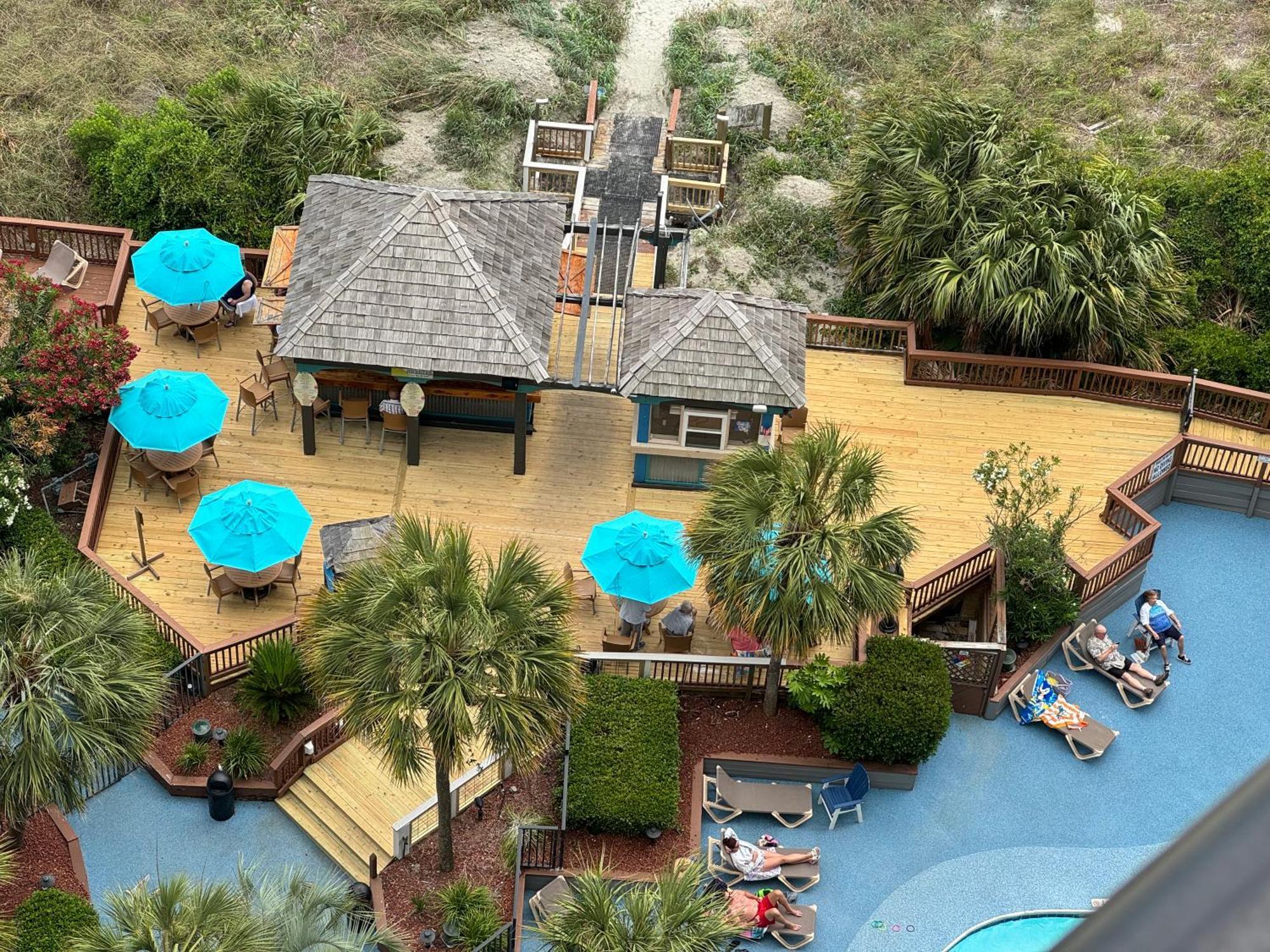 Oceanfront Balcony - Kitchen - Pools And Hot Tubs Holiday home