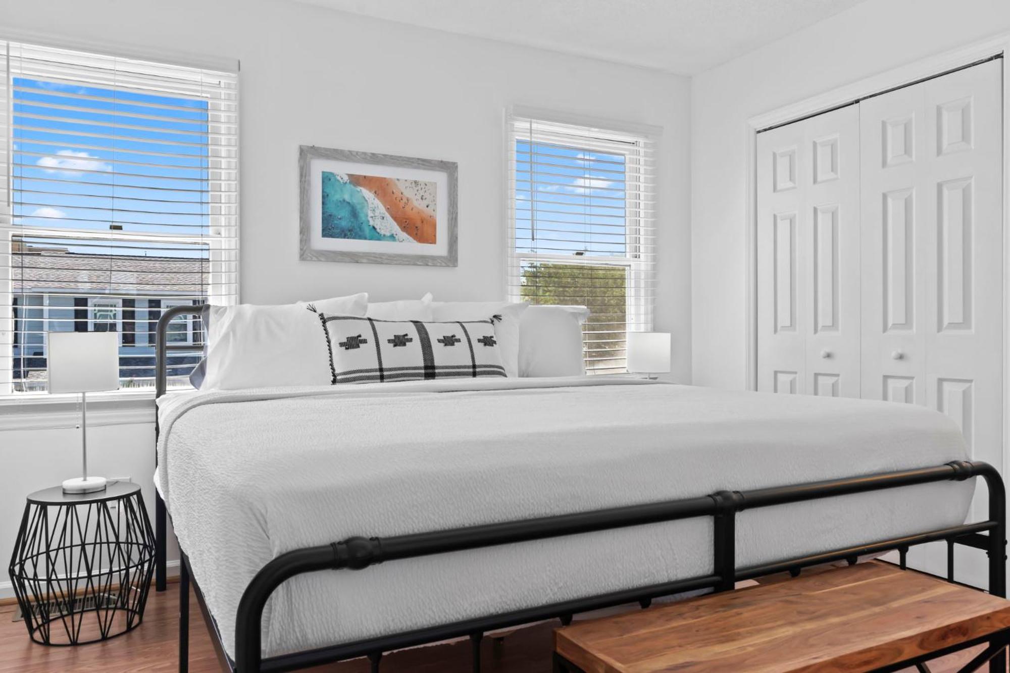 Beautifully Updated! 2br Pet Friendly Apartment, Walk To The Beach! Apartment Myrtle Beach