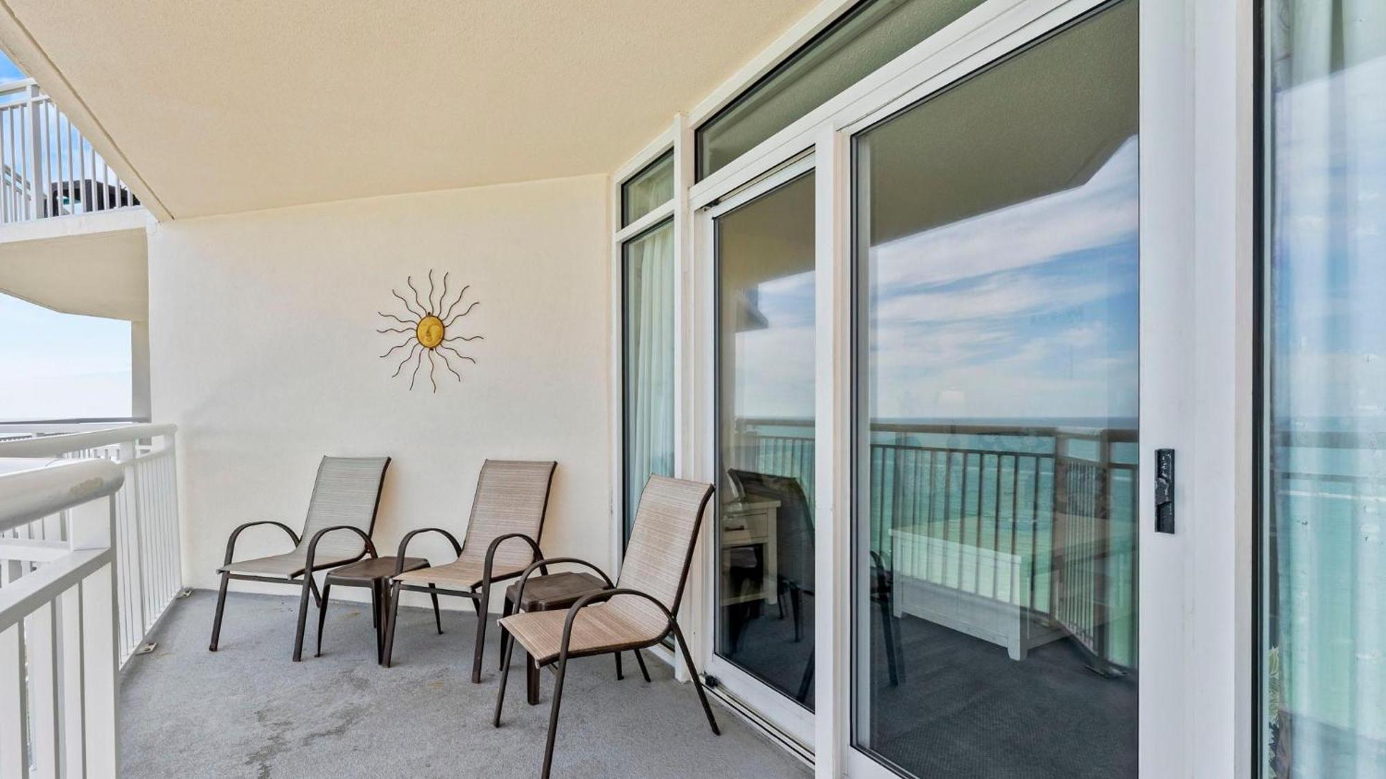 Bay Watch M 1811-oceanfront-crescent Holiday home Myrtle Beach