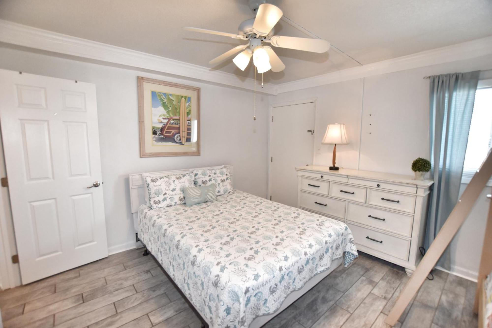 1201 Waters Edge Apartment