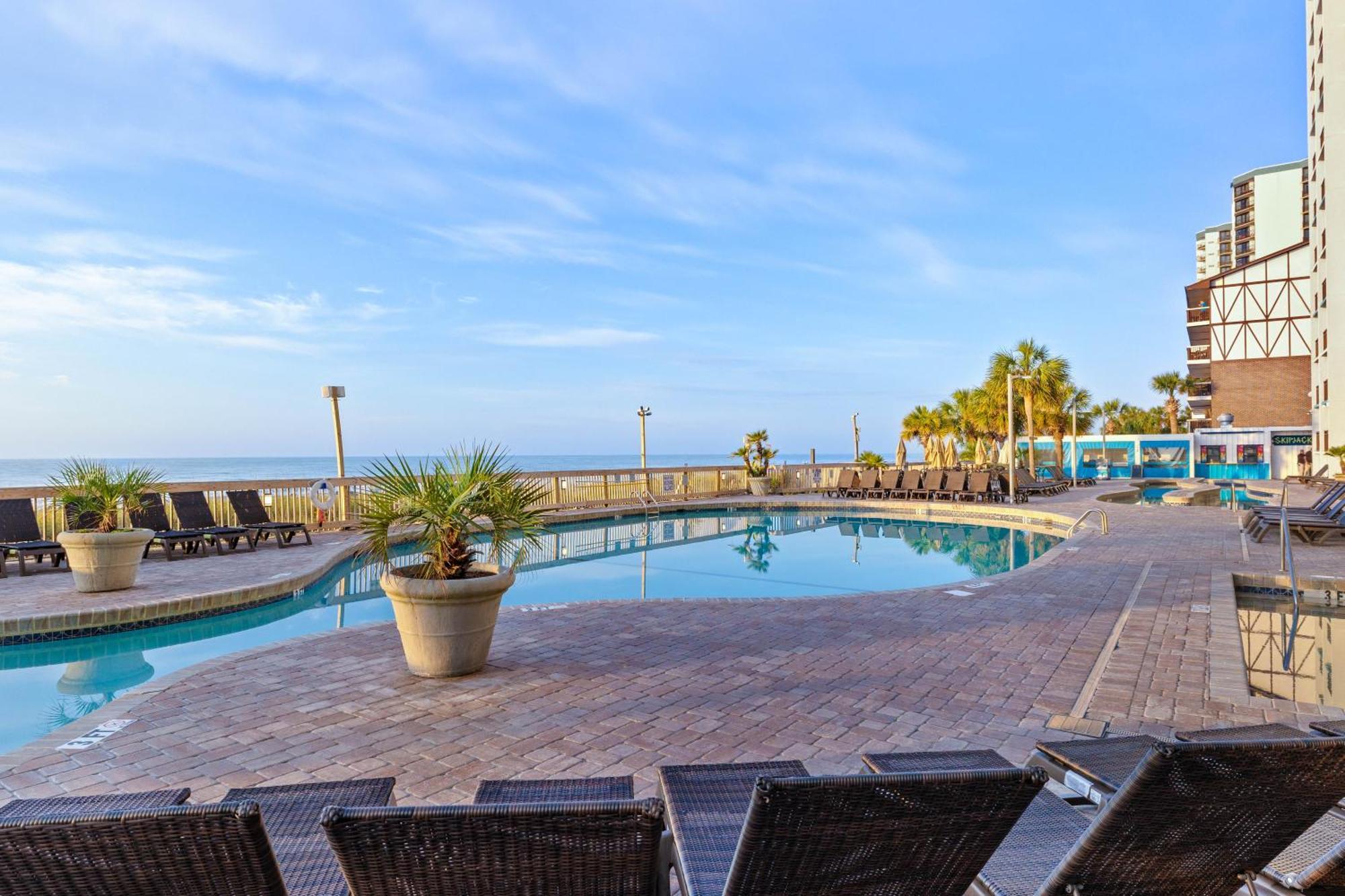 Oceanfront Oasis *