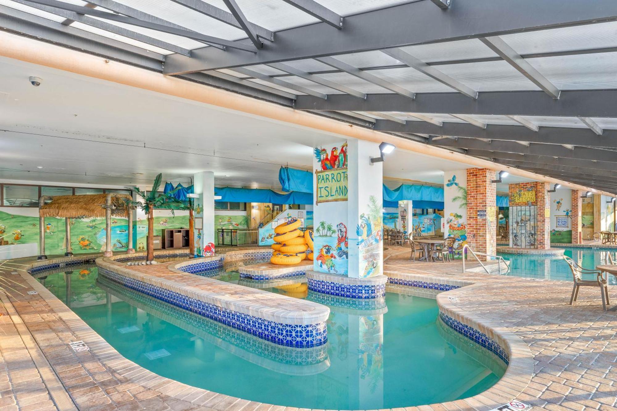 Oceanfront Oasis Aparthotel
