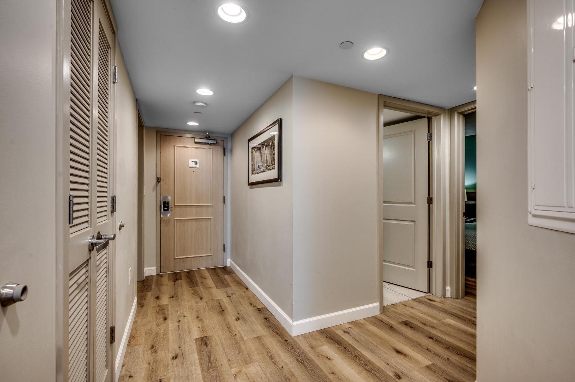 Stunning Oceanfront King On 18th Floor Centrally Located Myrtle Beach