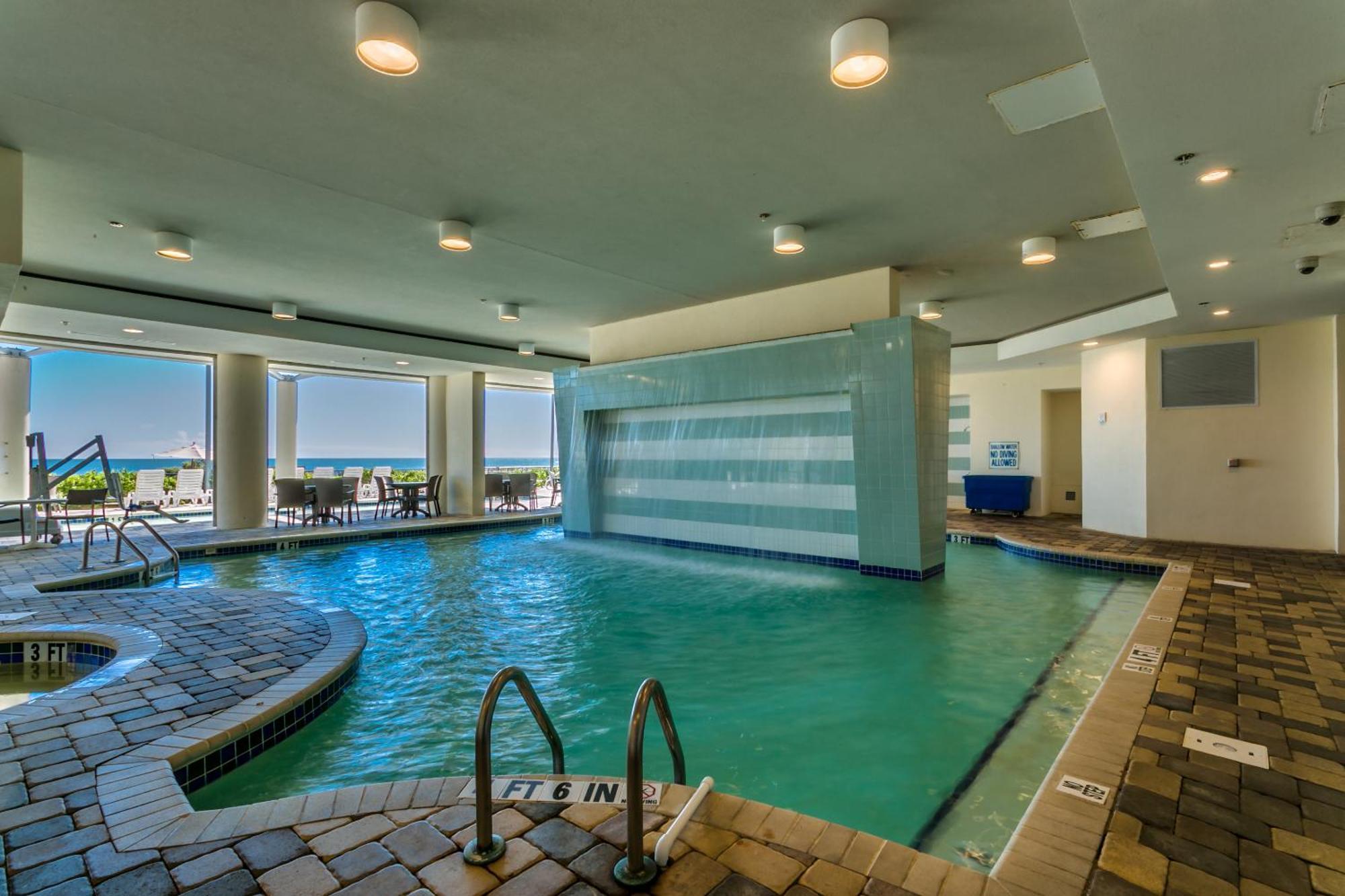 Apartment Stunning Oceanfront King On 18th Floor Centrally Located *