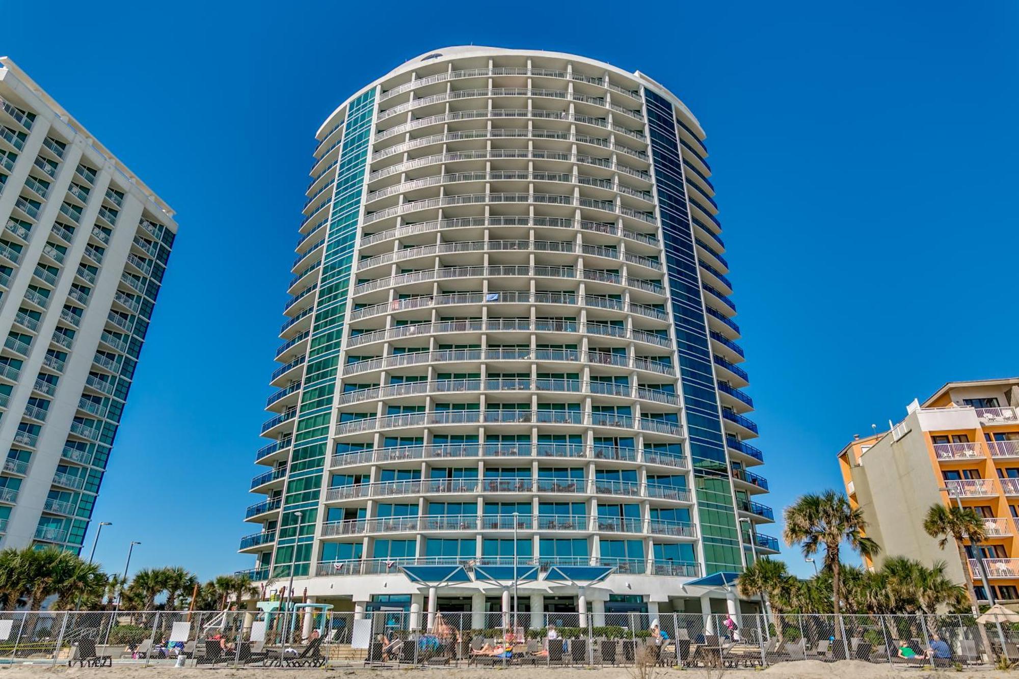 Apartment Stunning Oceanfront King On 18th Floor Centrally Located