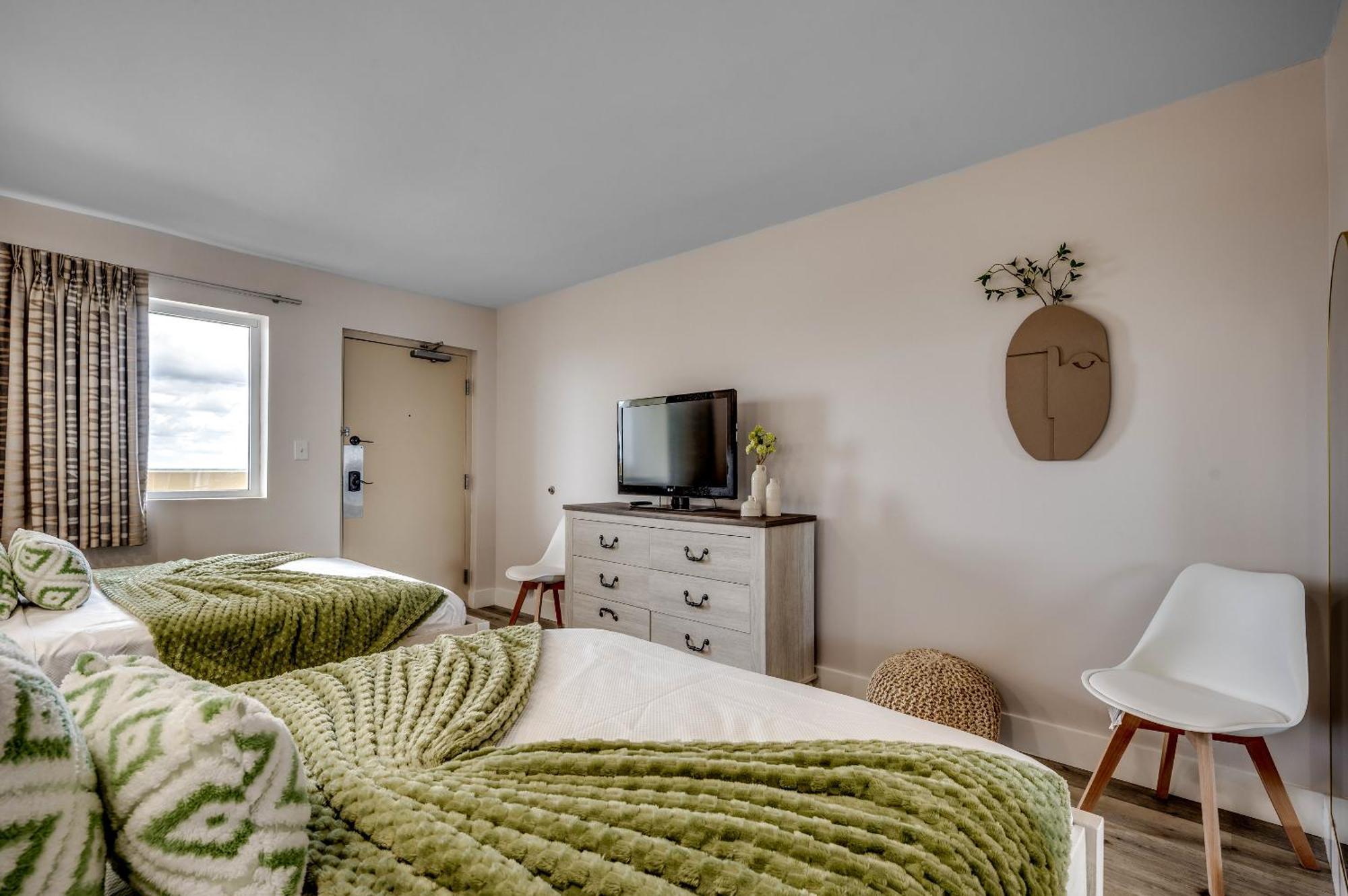 Apartment Newly Renovated Stylish For 6 *