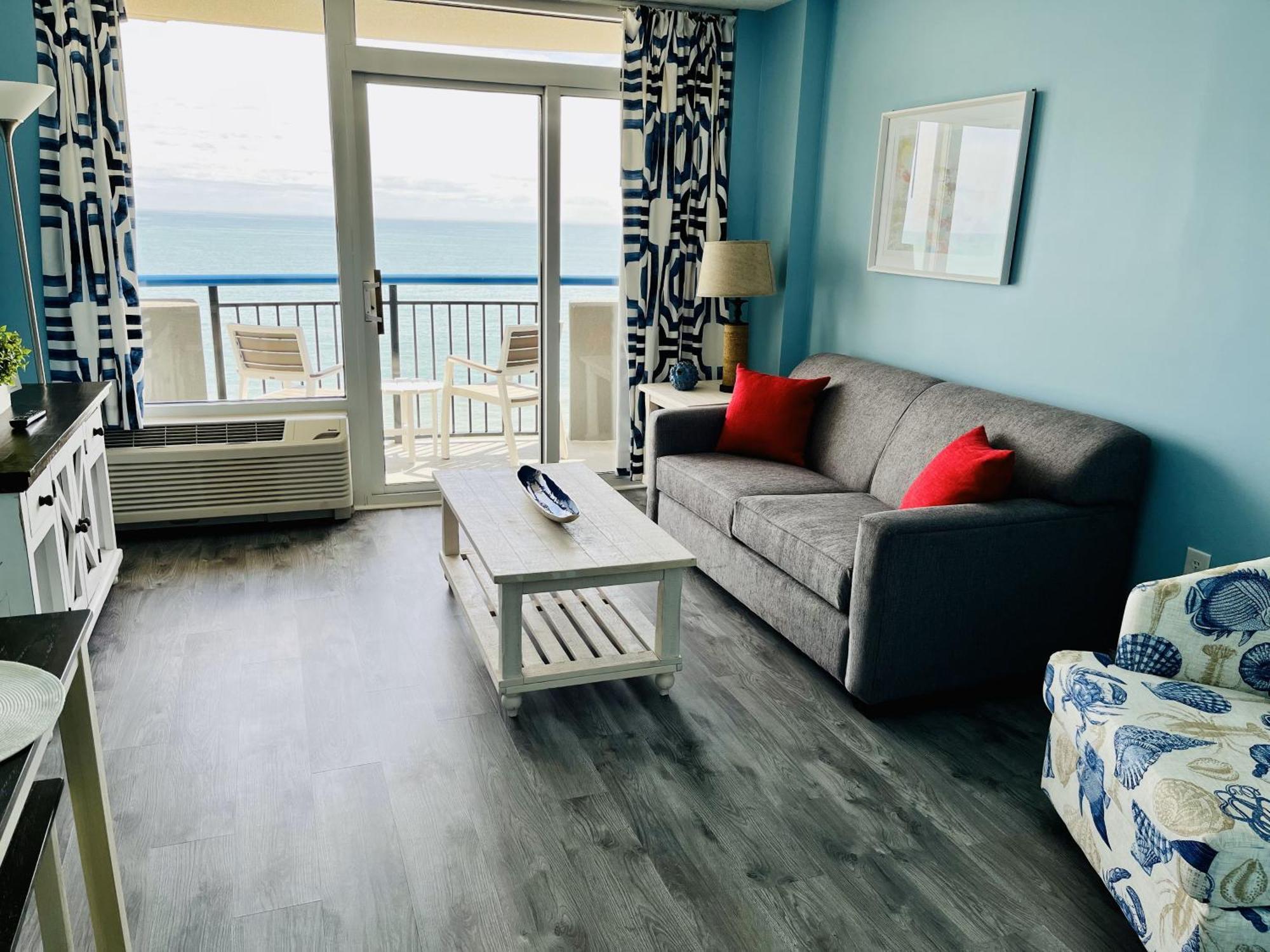 Sea Forever Oceanfront Downtown