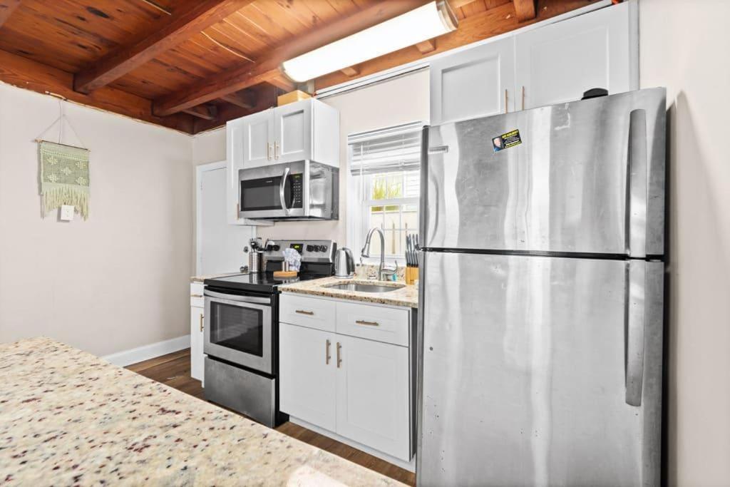 Unique Designed 2br With Parking
