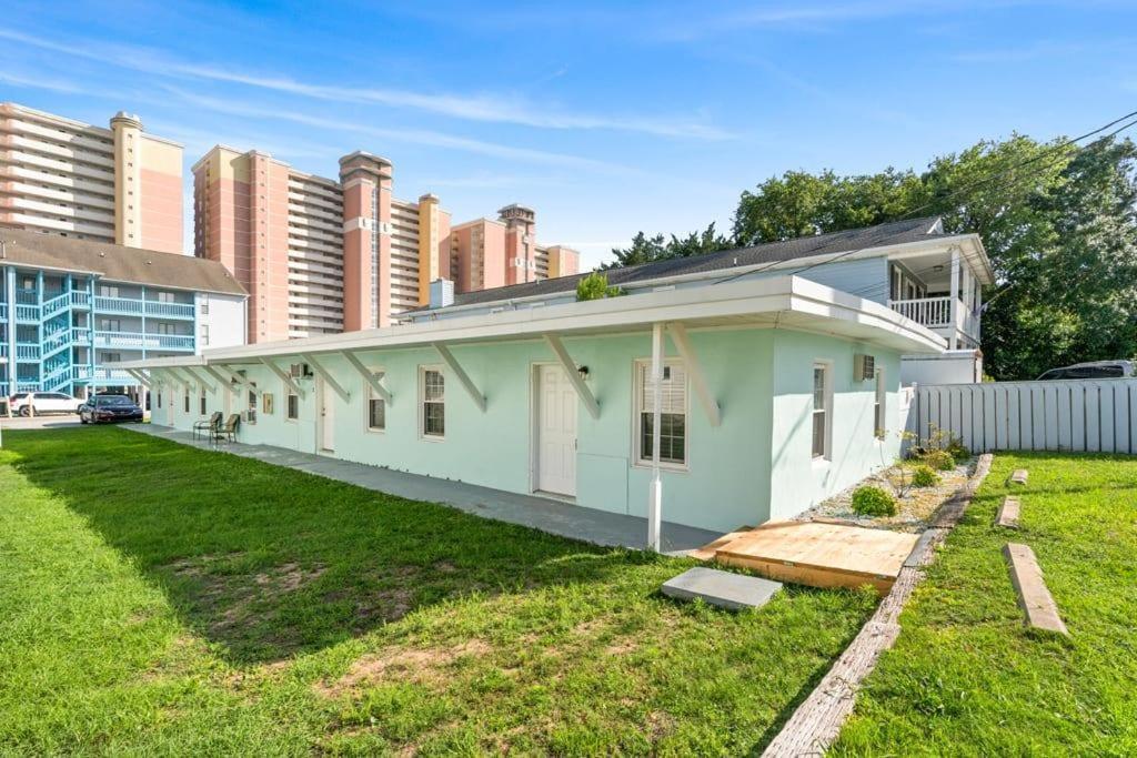 Unique Designed 2br With Parking *