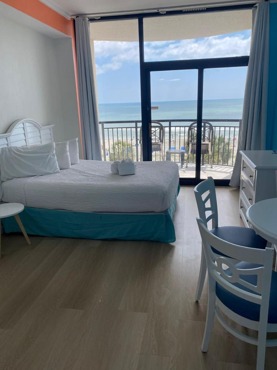 Aparthotel Breakers Myrtle Beach