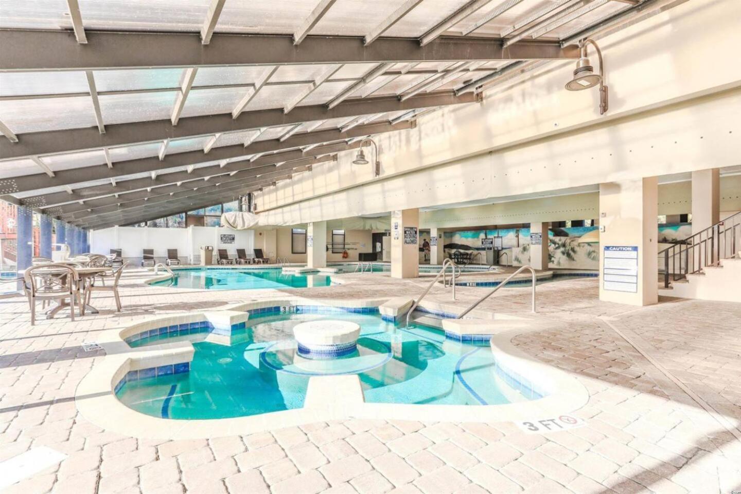 Breakers Aparthotel