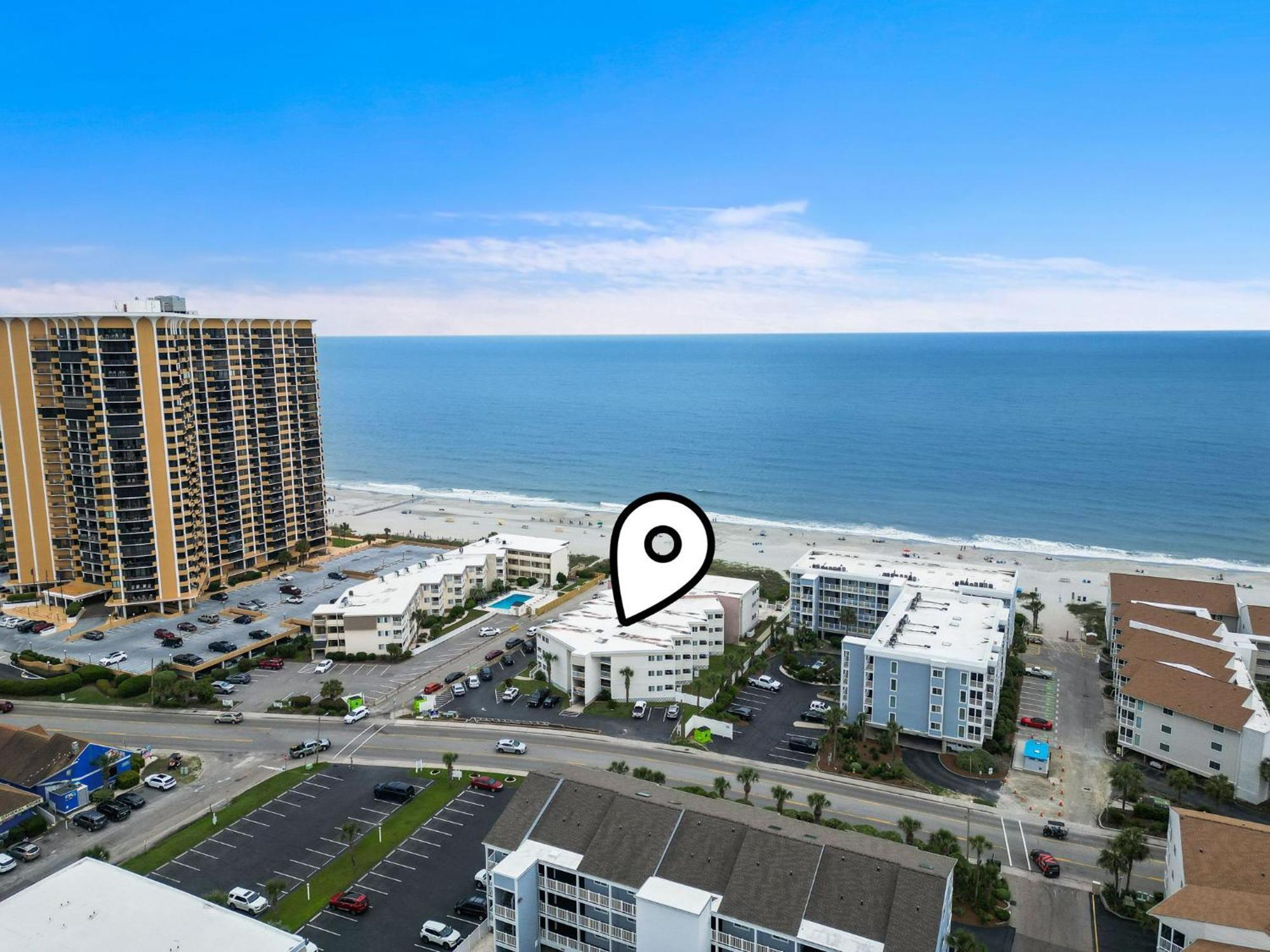 Beautifully Remodeled Oceanfront - Stunning Views - A-305 *