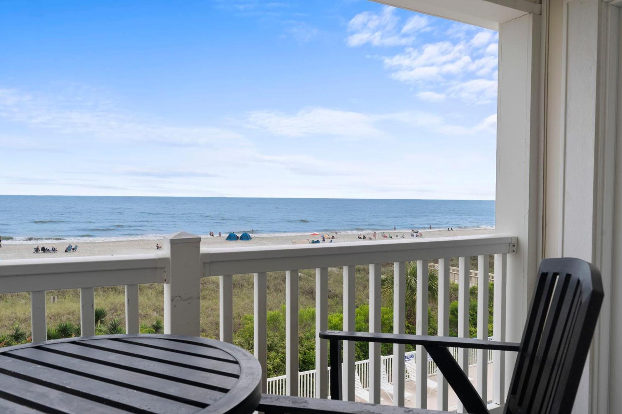 Holiday home Beautifully Remodeled Oceanfront - Stunning Views - A-305