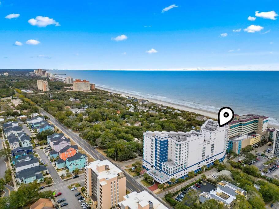 Horizon At 77th ~ Sleeps 8 ~ 2b/2b ~ Steps To Ocean *