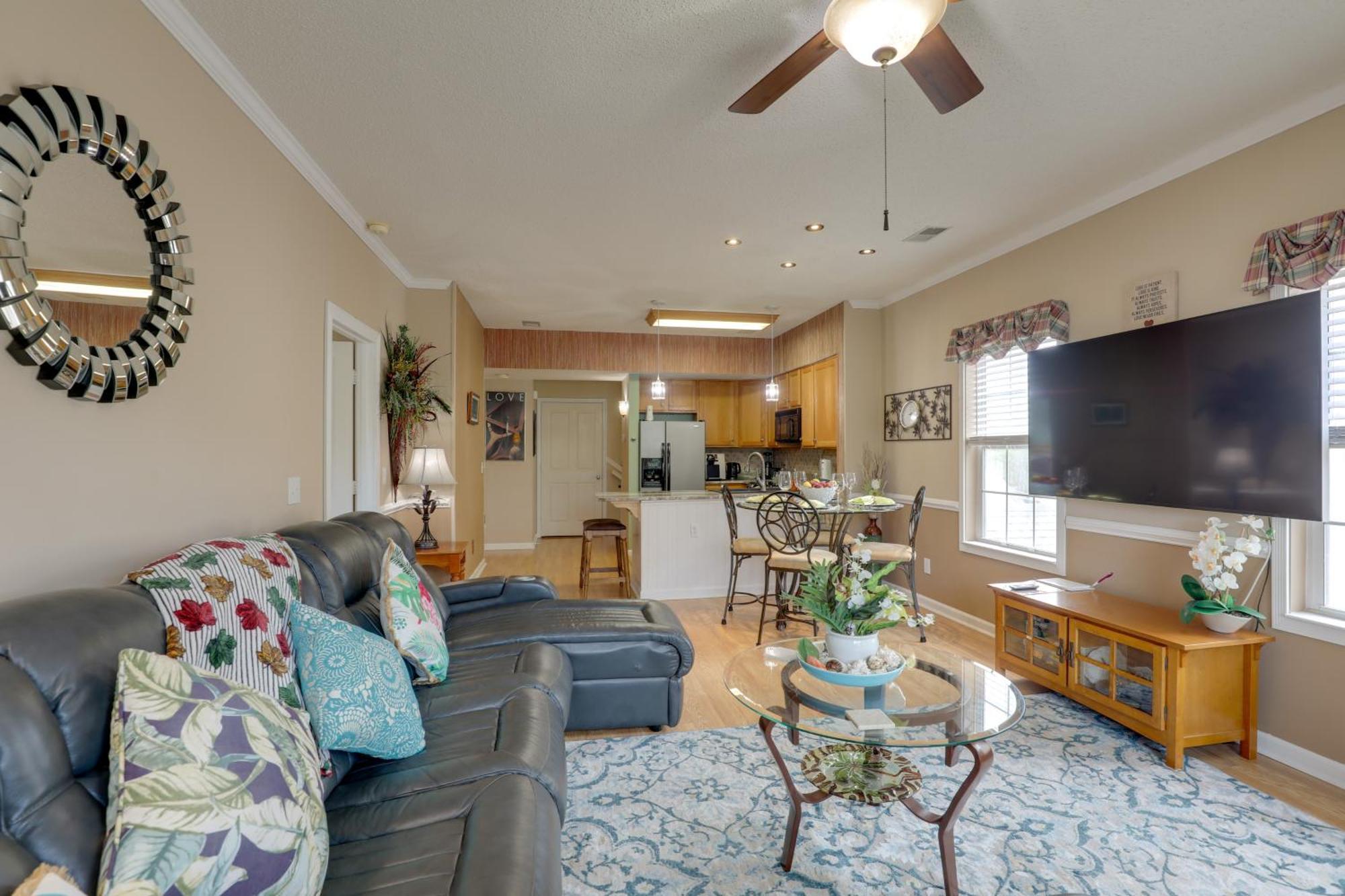 Myrtle Golf Getaway With Pool Access!