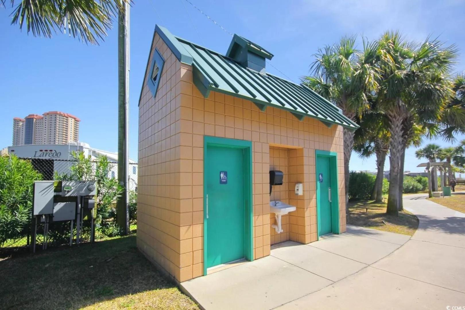 2br/2ba At Arcadian Dunes Building 10-238 *