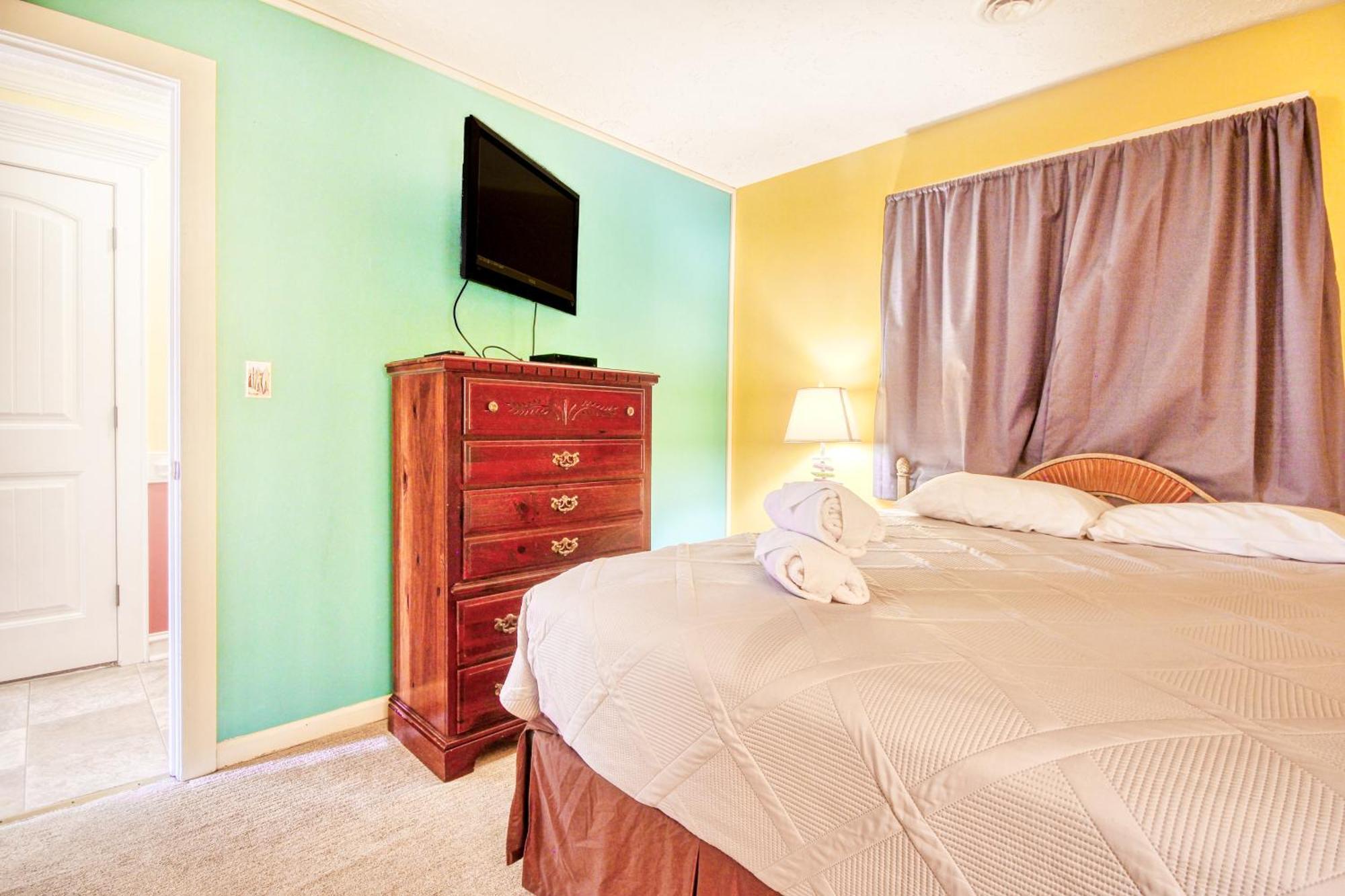 Apartment Shipwatch Pointe I - F316