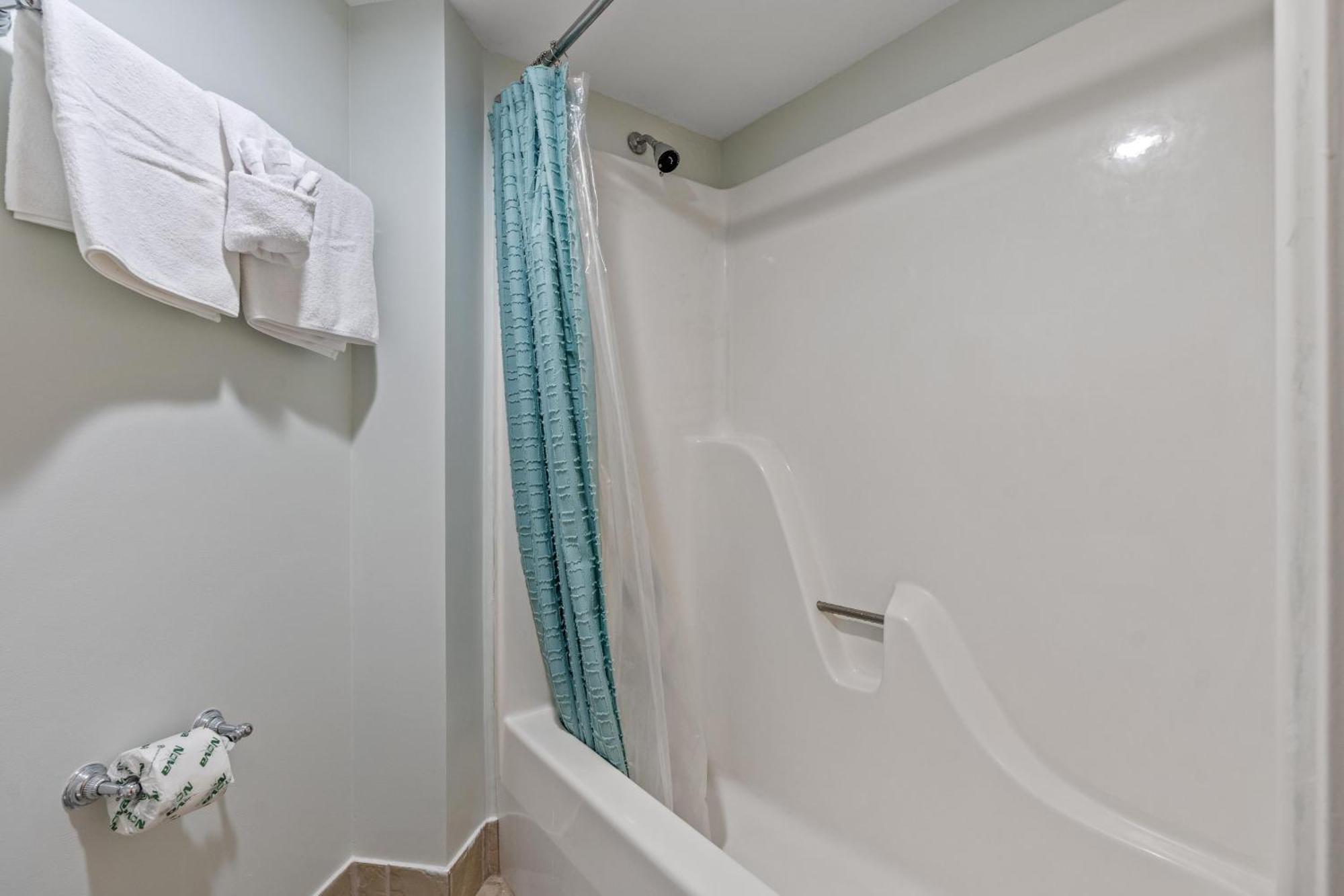 Ocean Creek G14 -oceanfront - Windy Hill Holiday home *