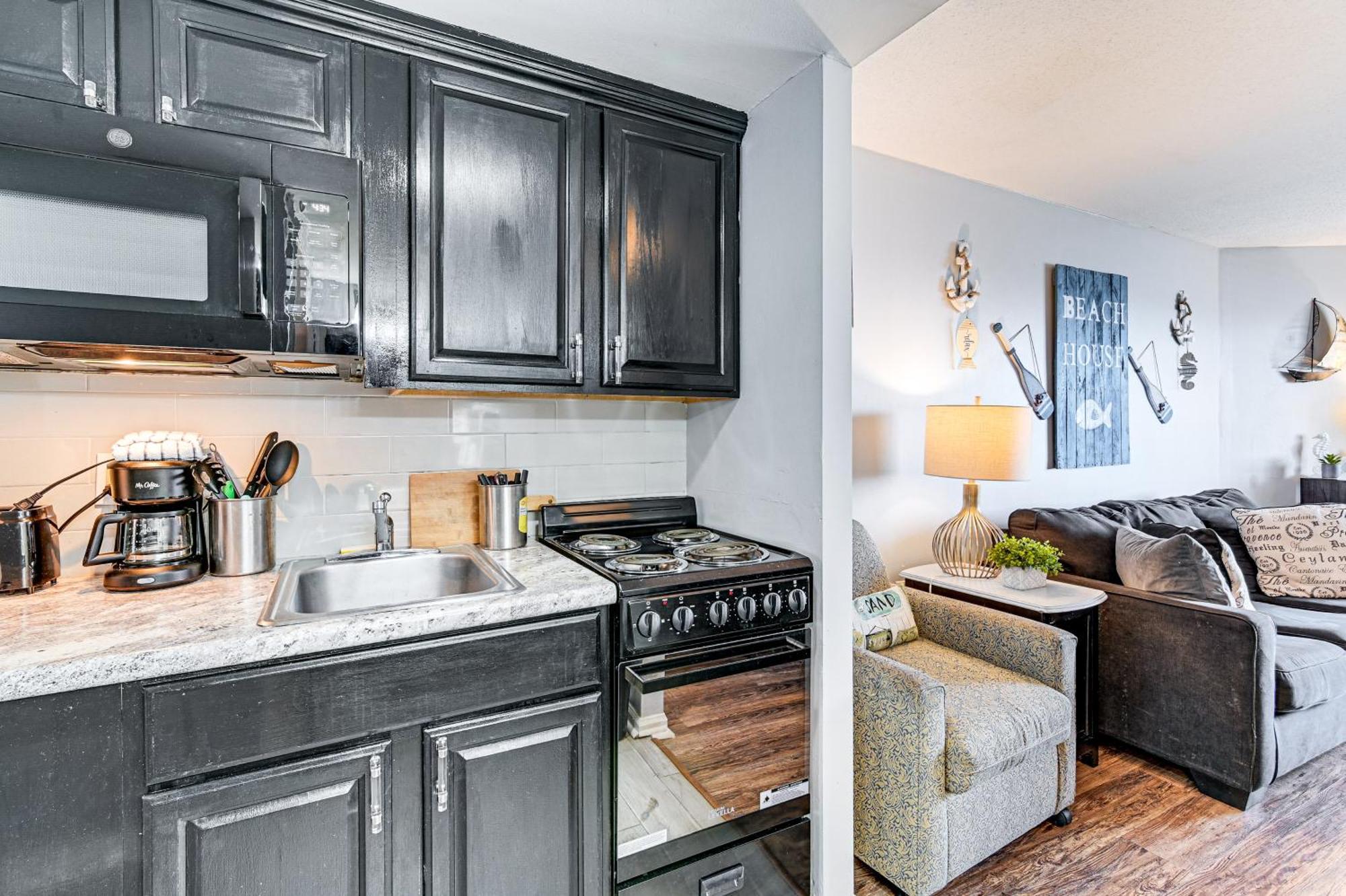 Vacation With Amenities! Apartment