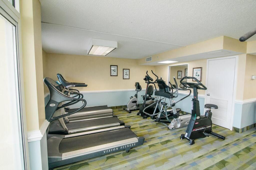 Apartment Camelot By The Sea, Unit 601, 3 Bedroom, 2 Bath, Direct Ocean Front, Park On Same Level As Myrtle Beach